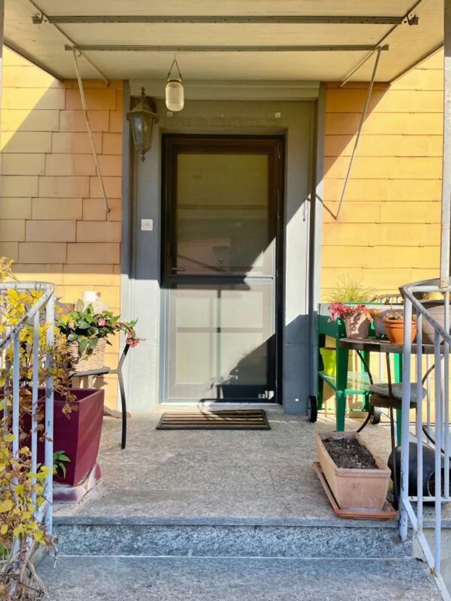 House with 2 apartments in Pampigny - Photo 1 of 65