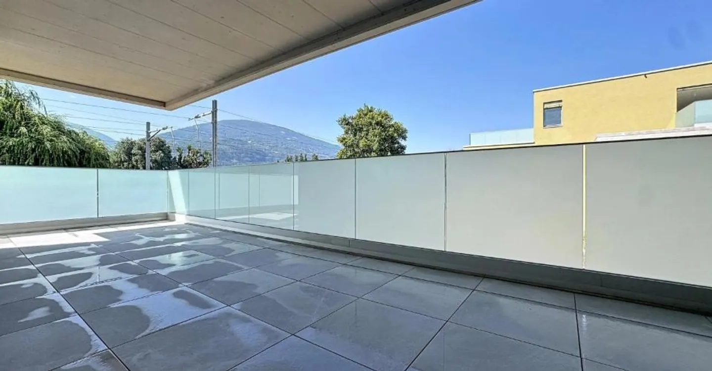 Zu vermieten in Uvrier, 3,5-Zimmer-Wohnung mit Terrasse - Foto 4 von 6