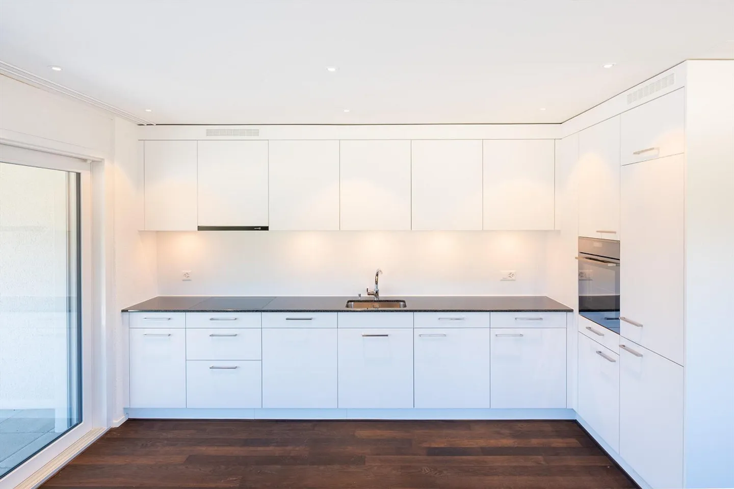 3.5 Room Apartment in Neftenbach - Photo 3 of 11