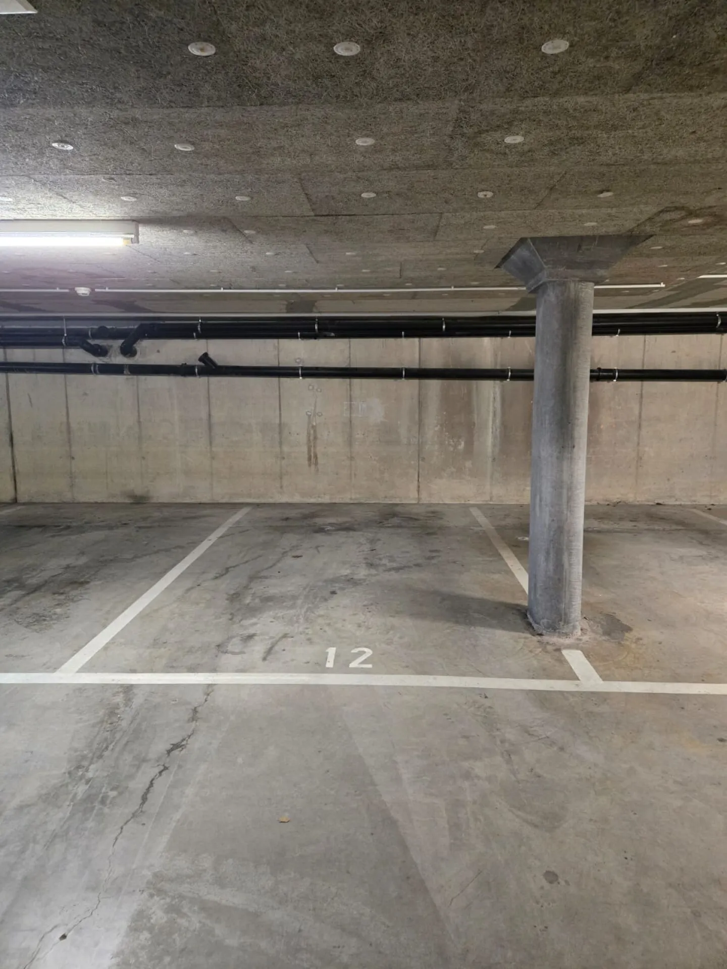 For rent: new parking spaces in Avenches - Photo 1 of 3