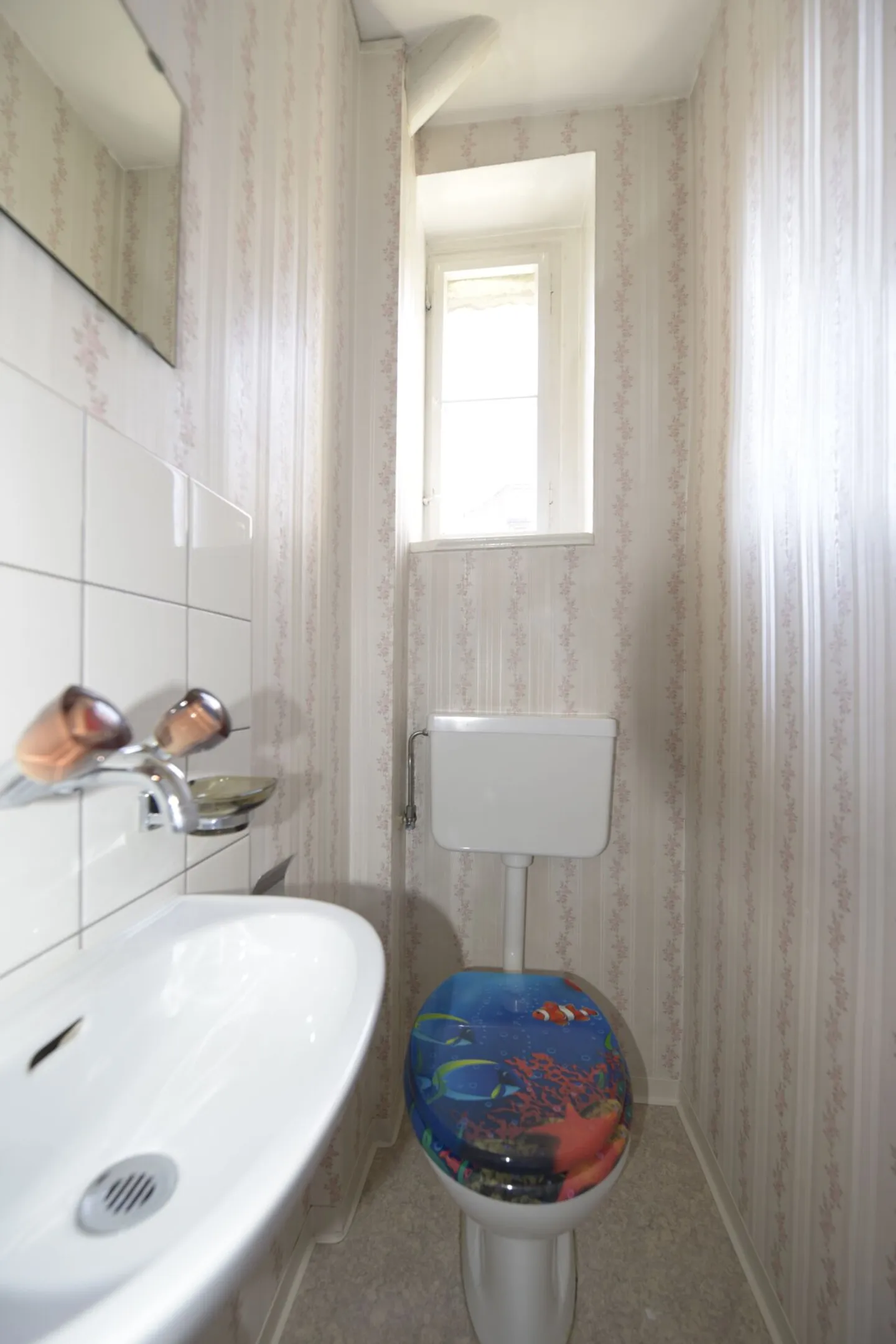 St. Gallen - 3 ½ Room Apartment with Shared Garden Seating Area - Photo 10 of 10