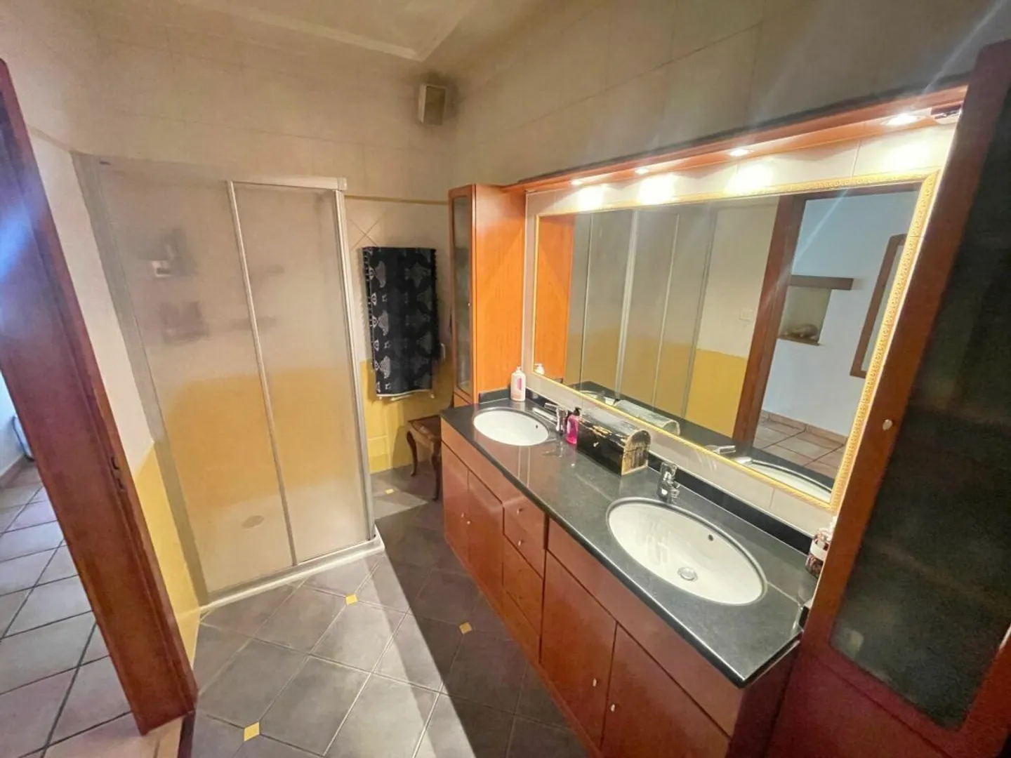 House with 2 apartments in Pampigny - Photo 35 of 65