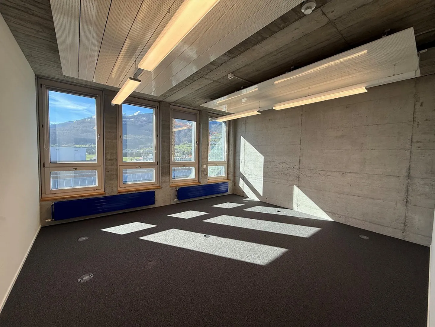Spazio ufficio attraente (380 m2) - Foto 5 di 11