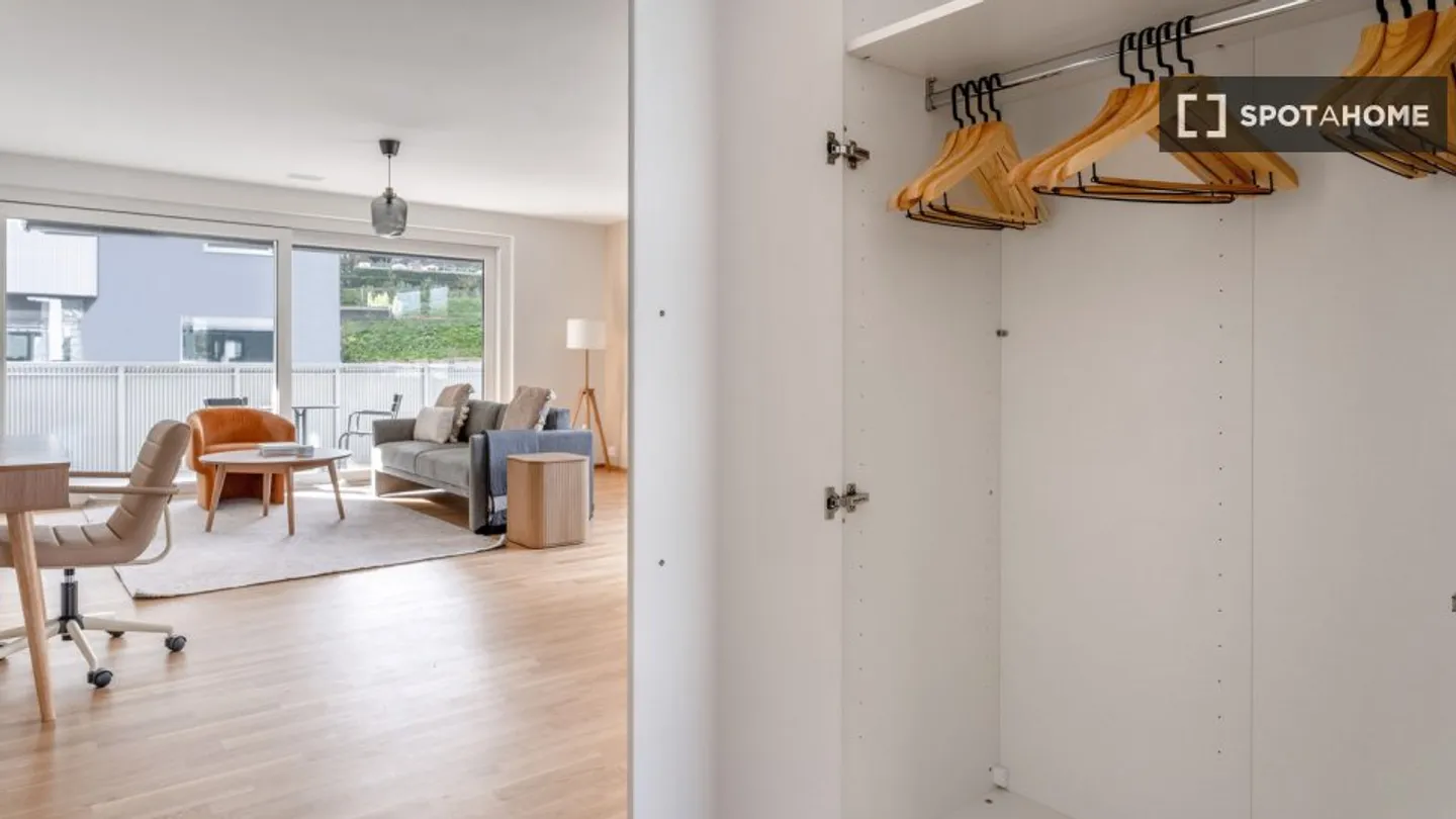 Découvrez, visitez et louez votre nouveau chez-vous en ligne en toute confiance. - Photo 17 sur 18