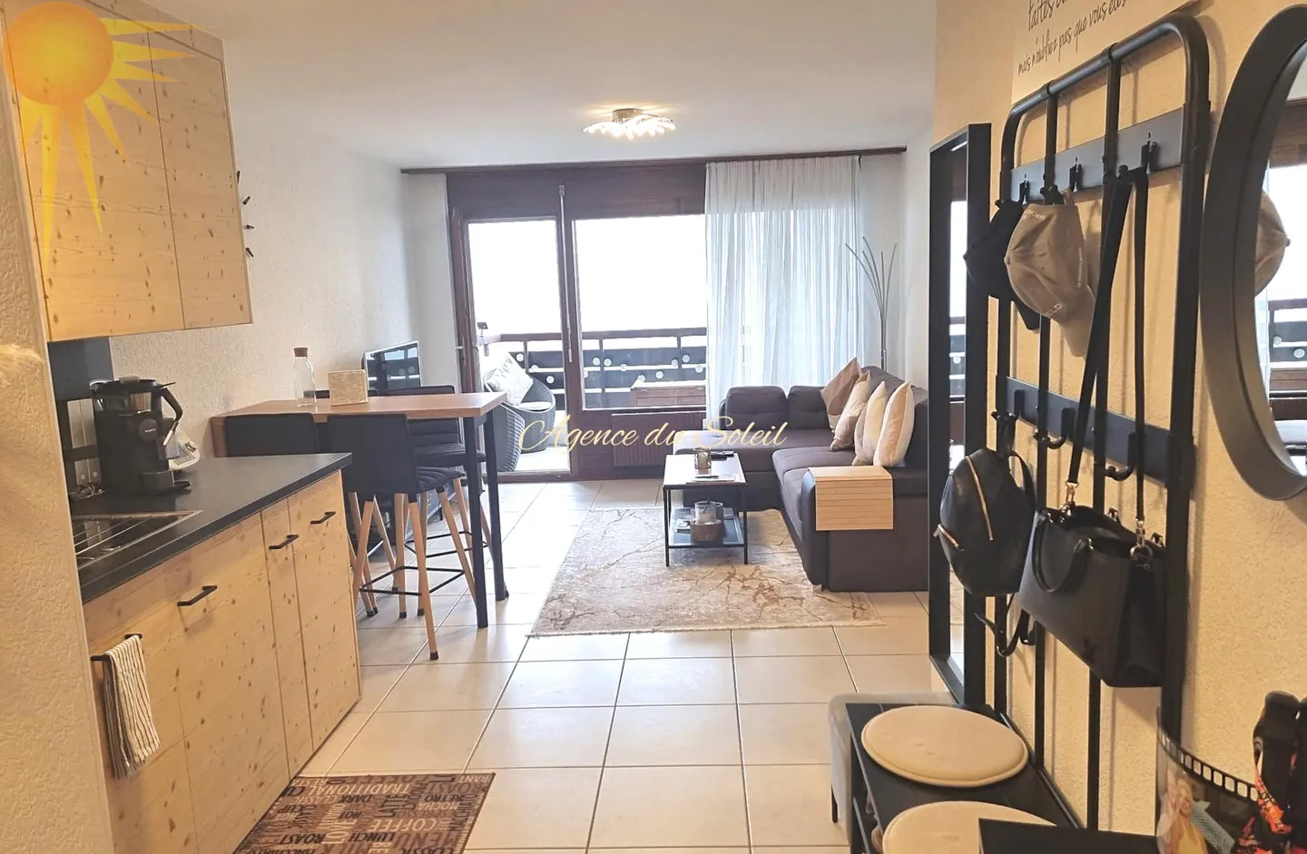 Very nice 2.5-room apartment near the center of Crans! - Photo 5 of 17