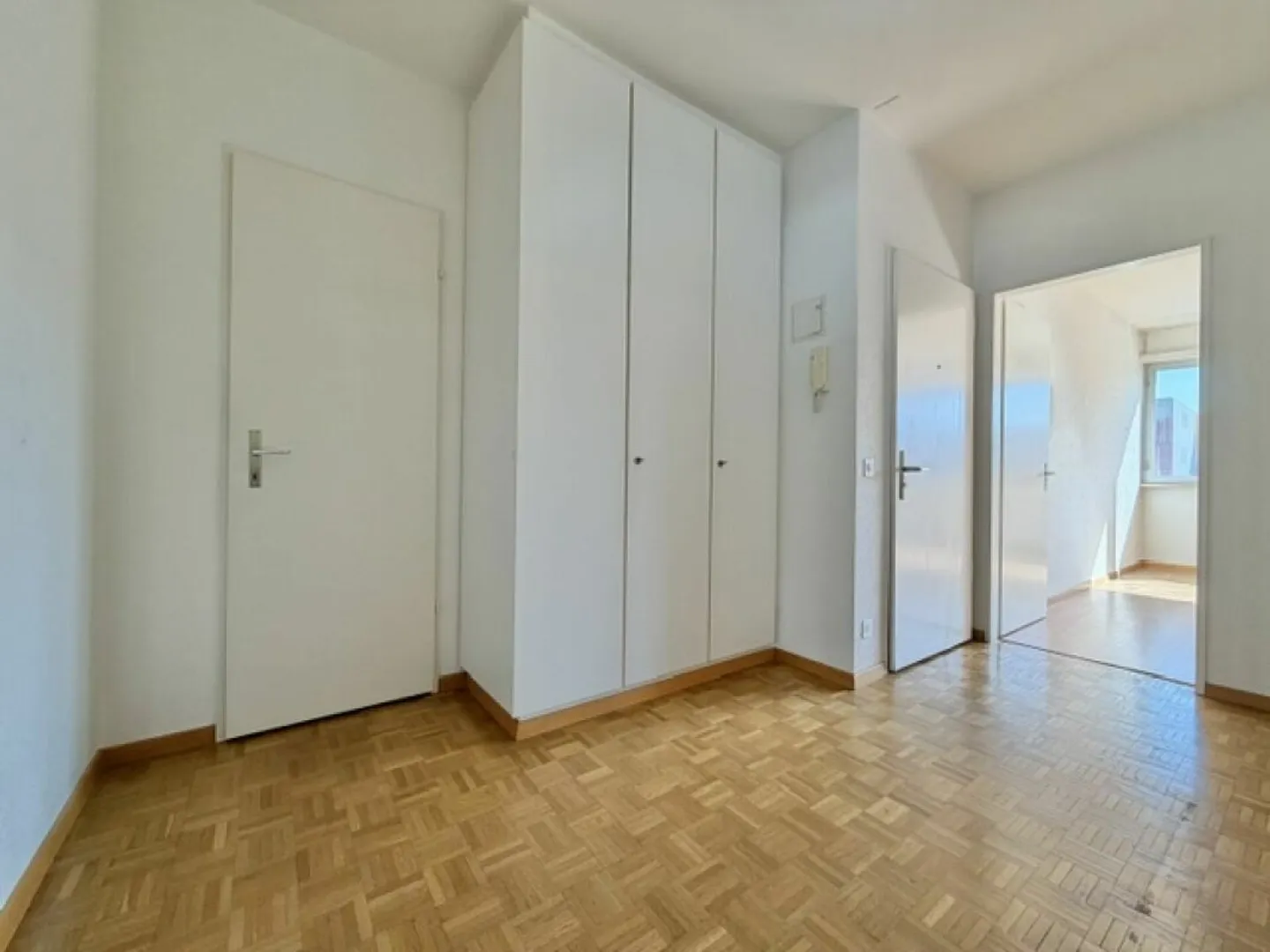 Vendita a Losone - Appartamento 3.5 locali con vista verde, anche come seconda casa - Foto 9 di 12