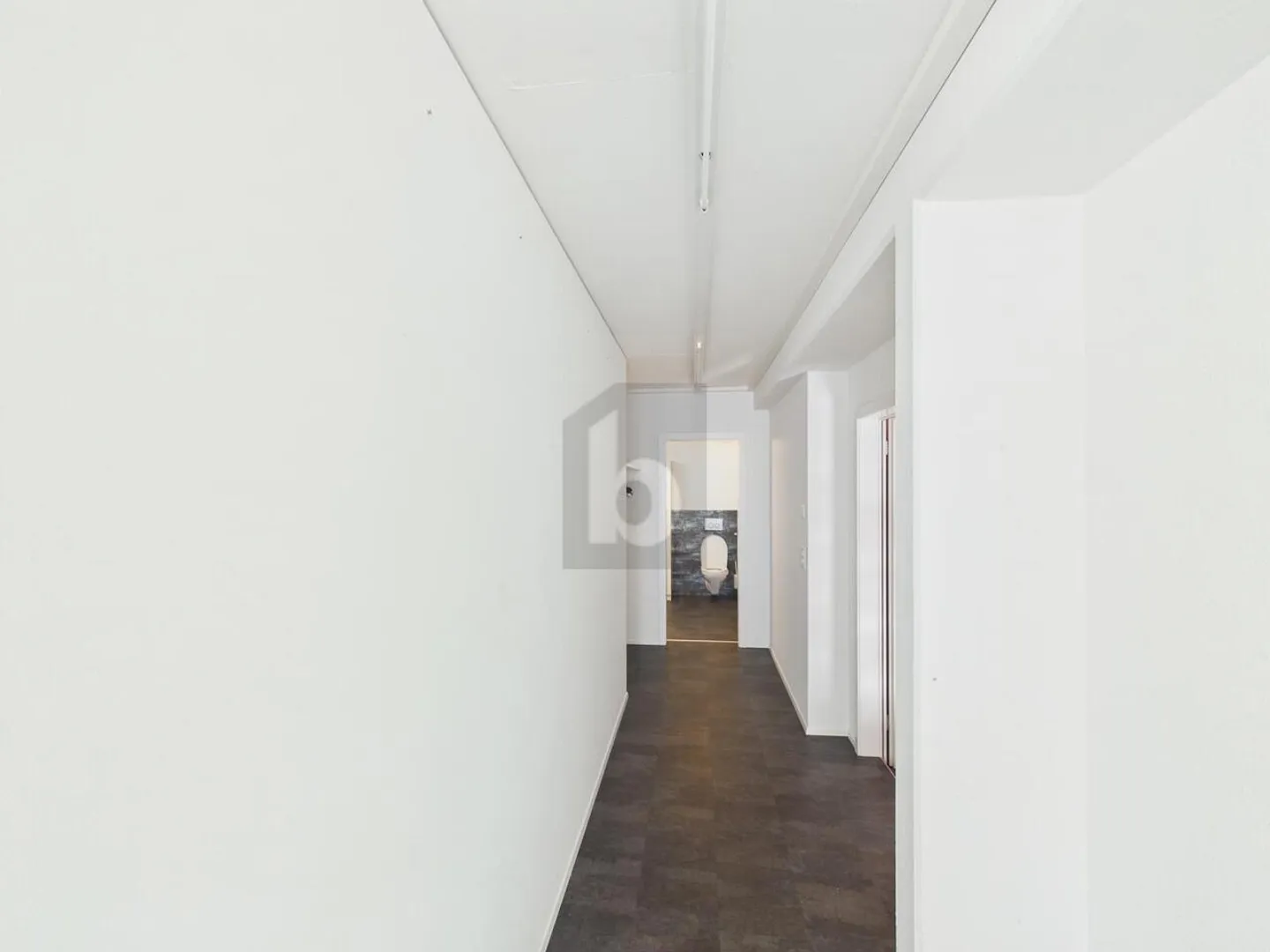 Vielseitige Gewerbefläche - Foto 4 von 5