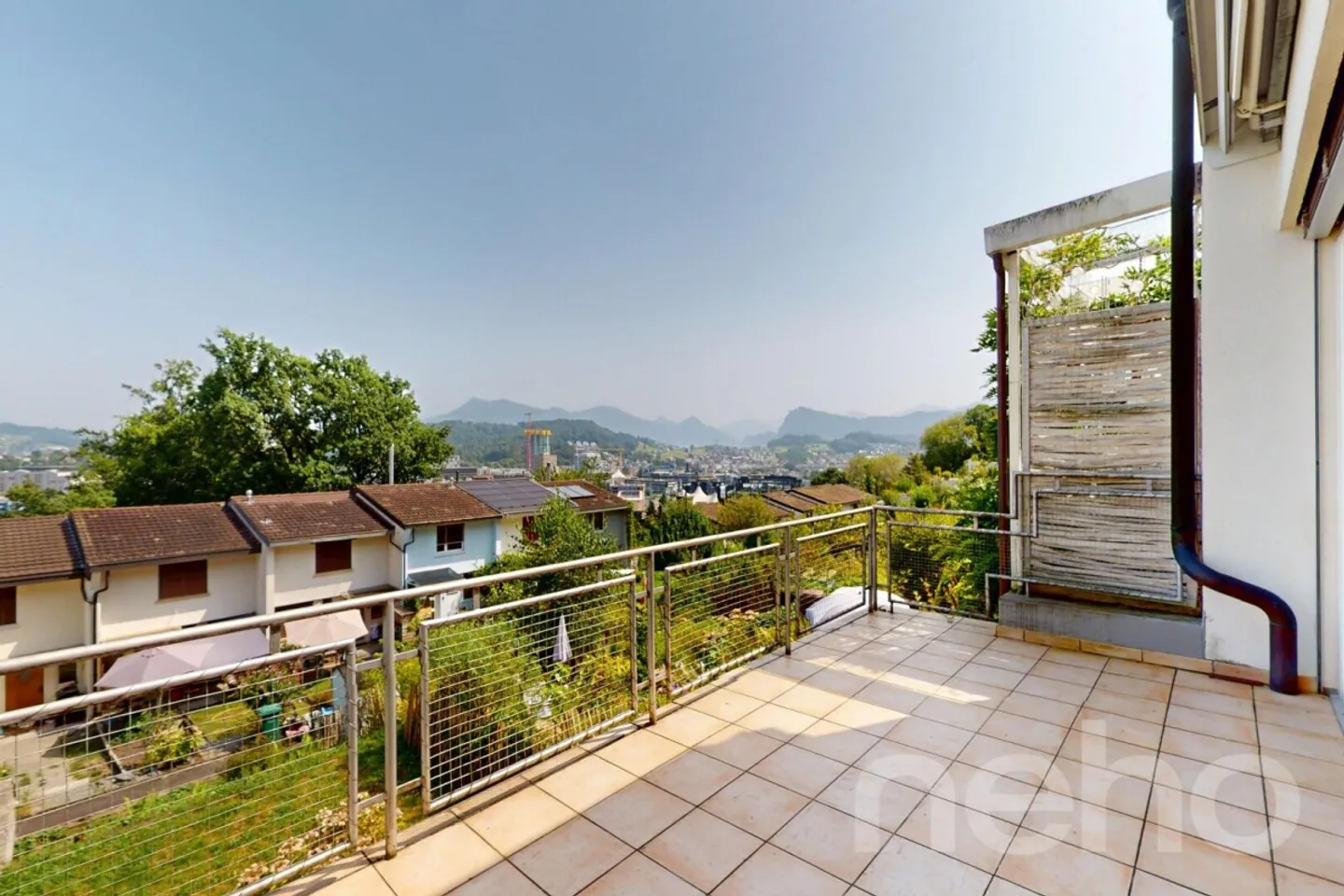 Stepped house for sale - Photo 11 of 12