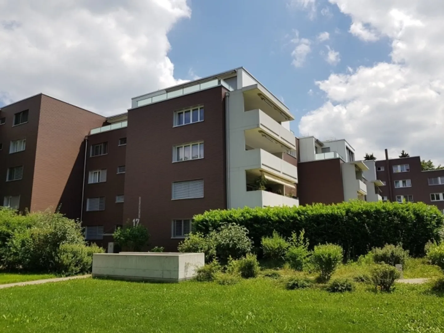 Apartment for rent - Photo 1 of 8