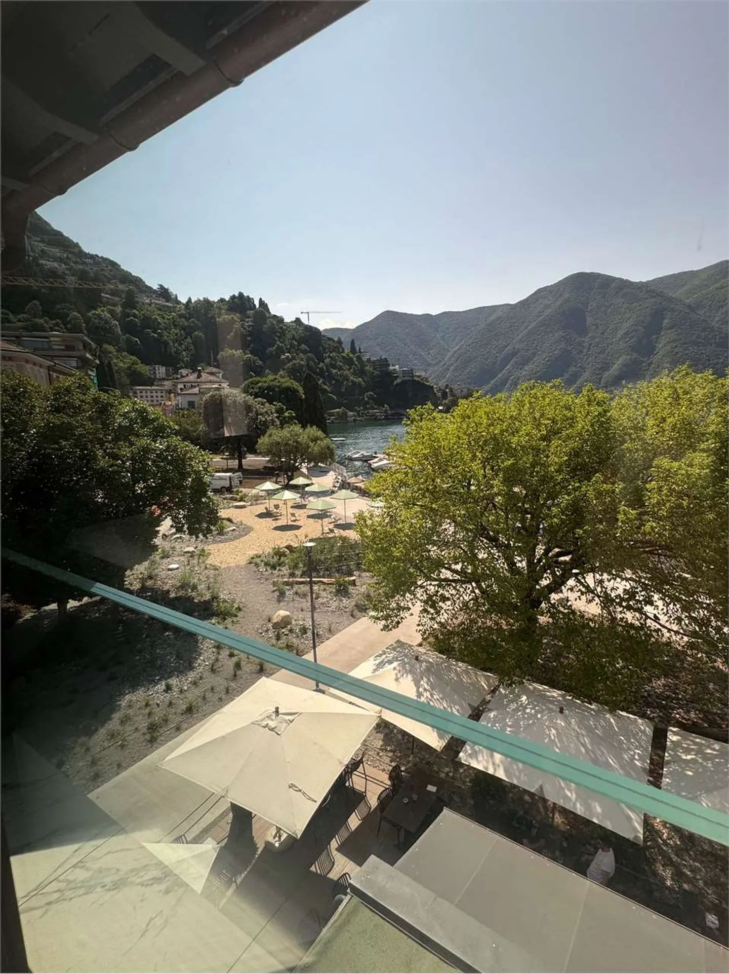 Exklusives Luxus-Penthouse am Luganersee - Foto 9 di 11