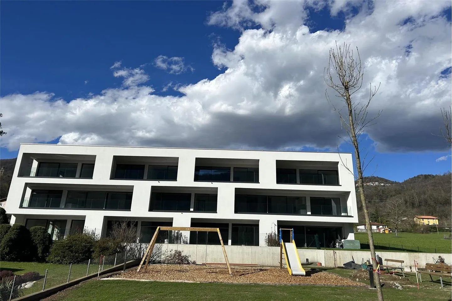 Elegant New Construction Apartments - Photo 12 of 13