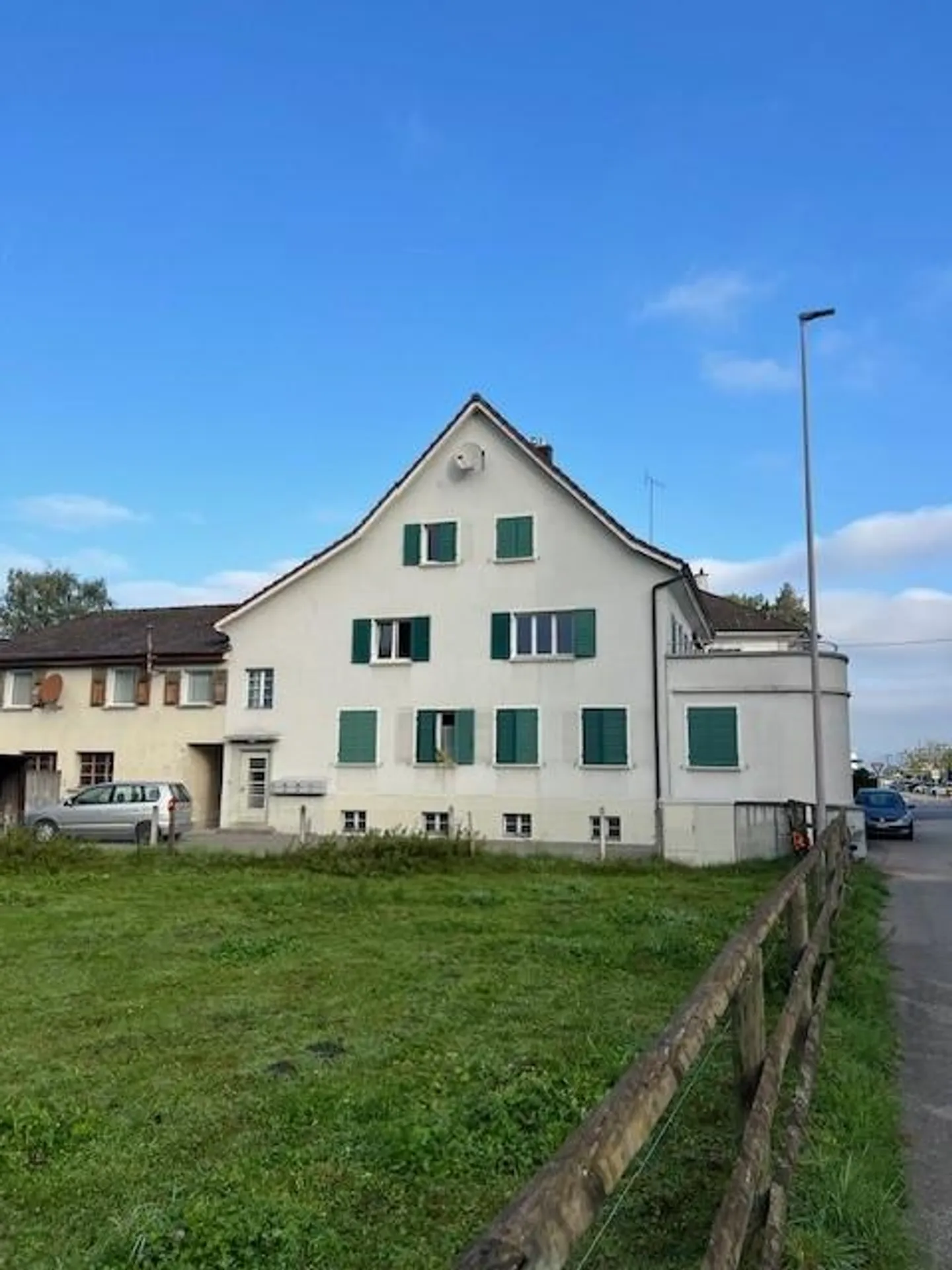 Bright 4-room apartment with sunny terrace in the heart of Reiden LU - Photo 1 of 9