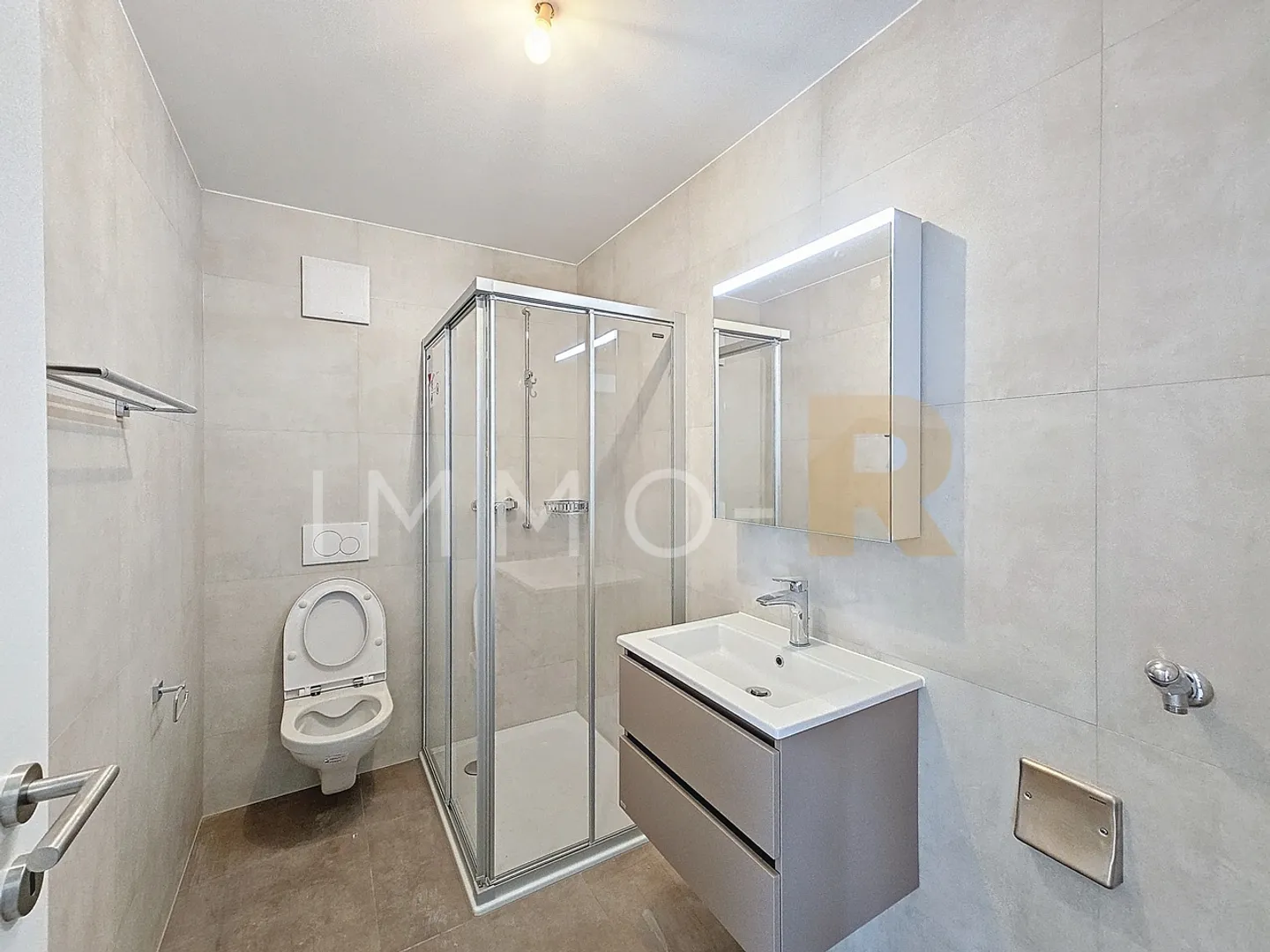 Apartment for sale - Photo 3 of 3