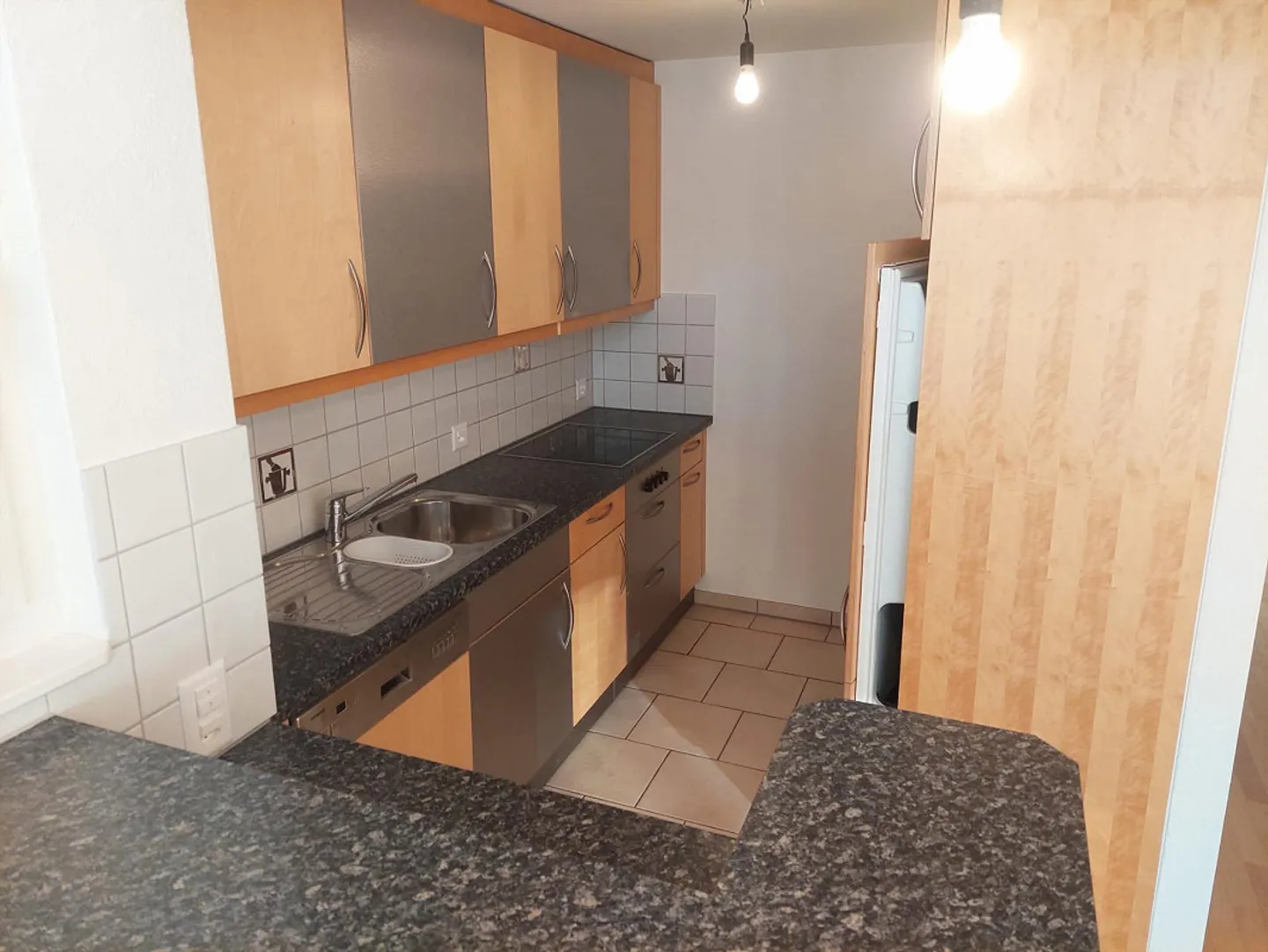 Helle 4.5-Zimmer-Wohnung - Foto 3 von 8