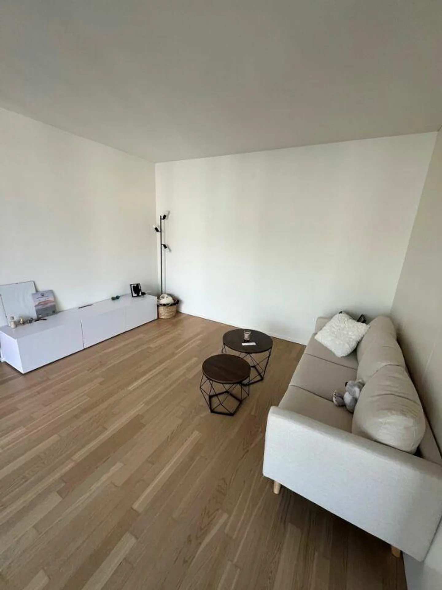 Appartement attrayant de 2 1/2 pièces dans un emplacement privilégié recherche un nouveau locataire ! - Photo 4 sur 11