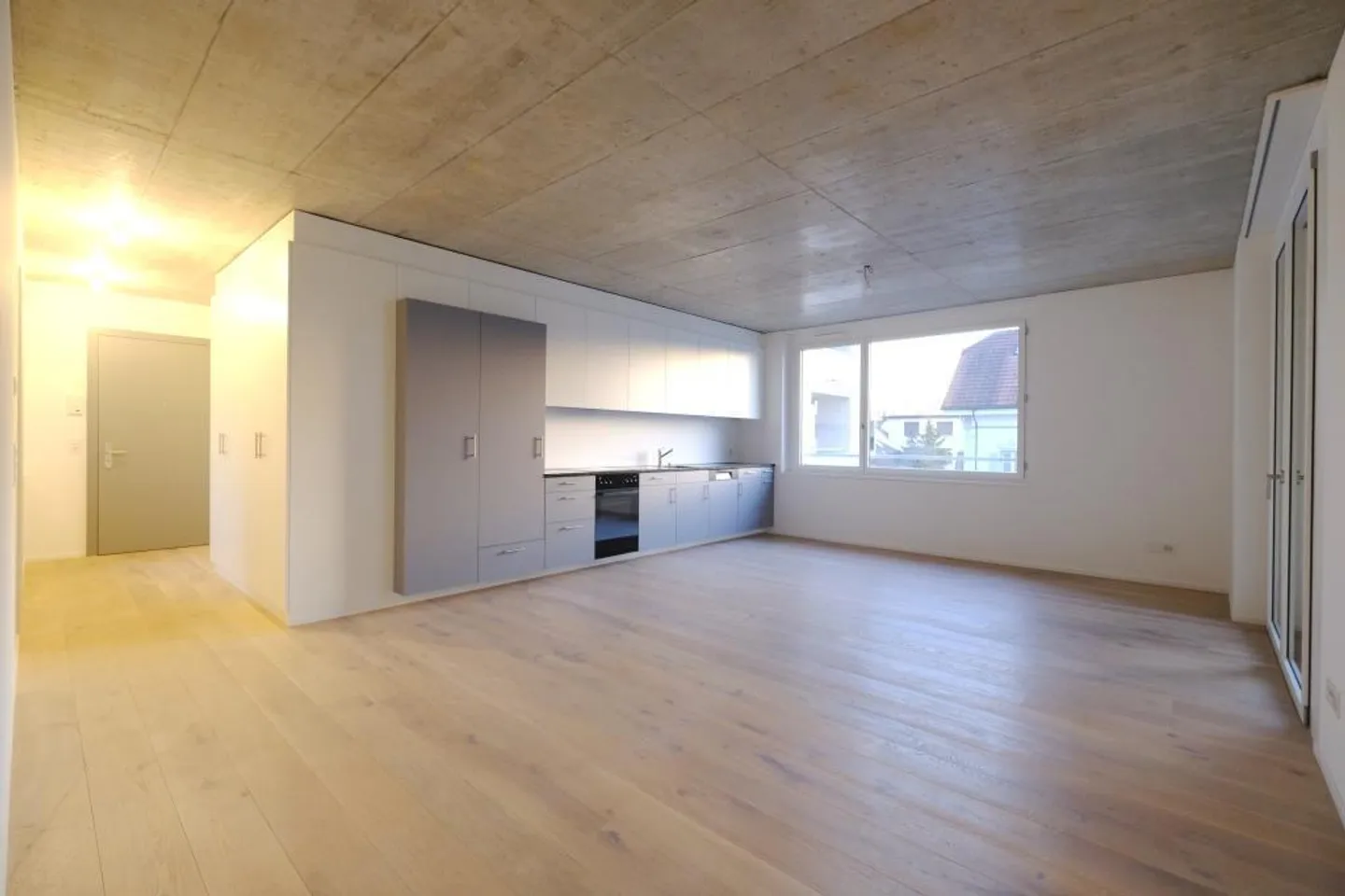 Charmante Wohnung in Uster - Foto 1 von 10