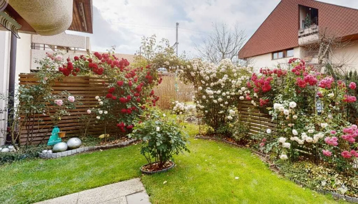 Appartement de jardin 3,5 pièces avec lumière et calme à Niederscherli - Photo 11 sur 13