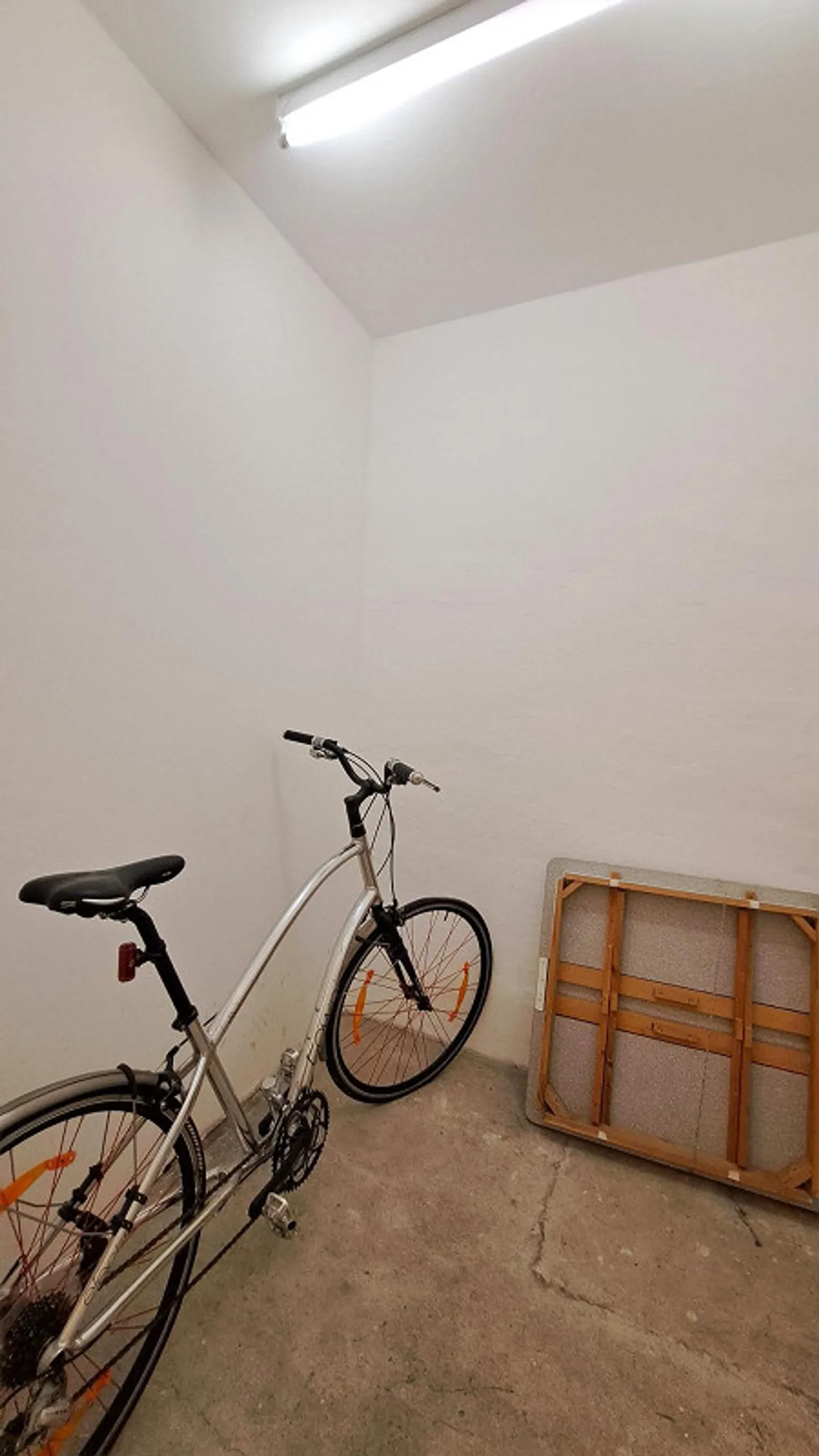 Super petit stockage - Photo 1 sur 3