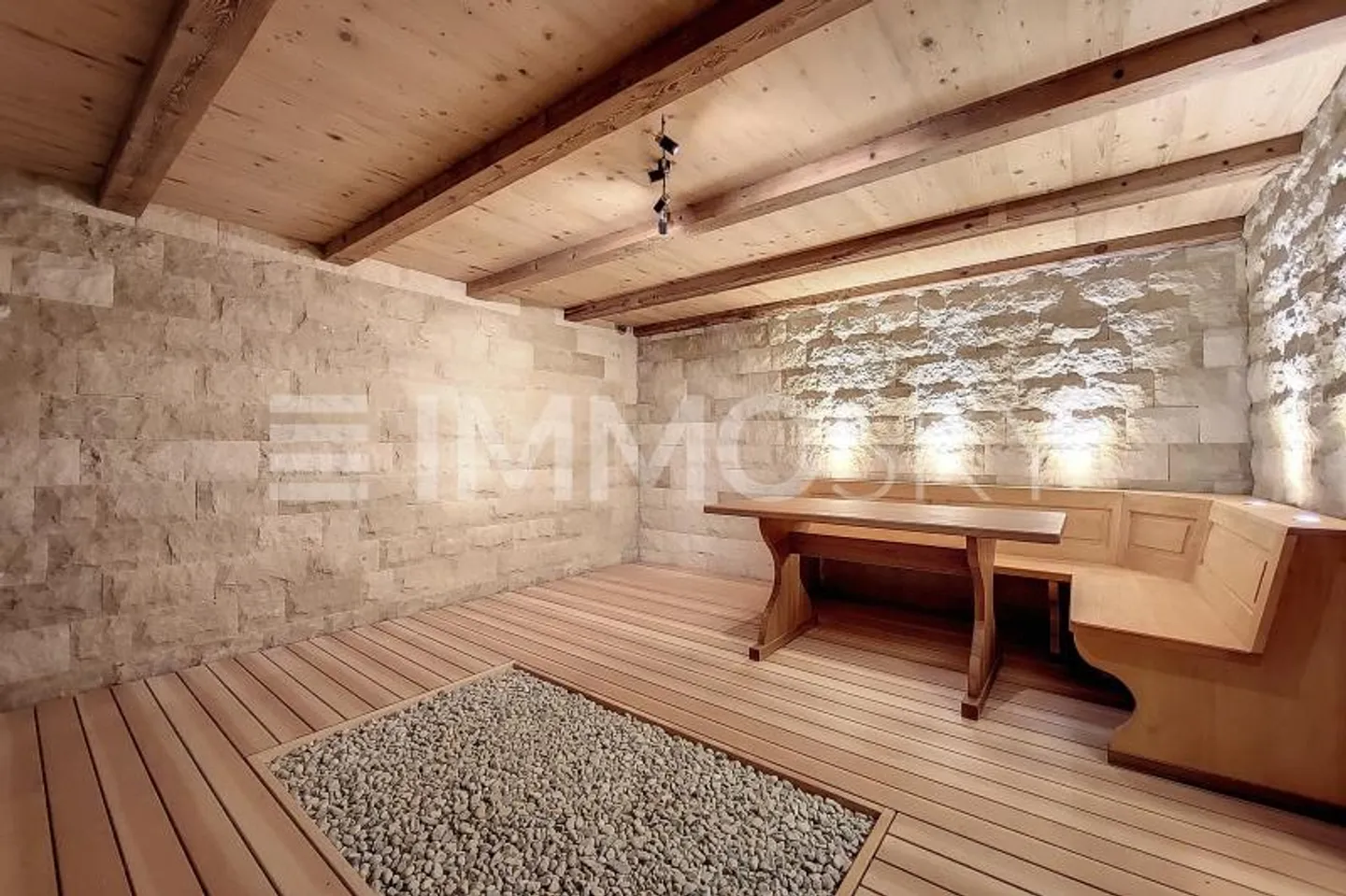 Individual house of 7.5 rooms with lake and mountain view - Photo 7 of 8