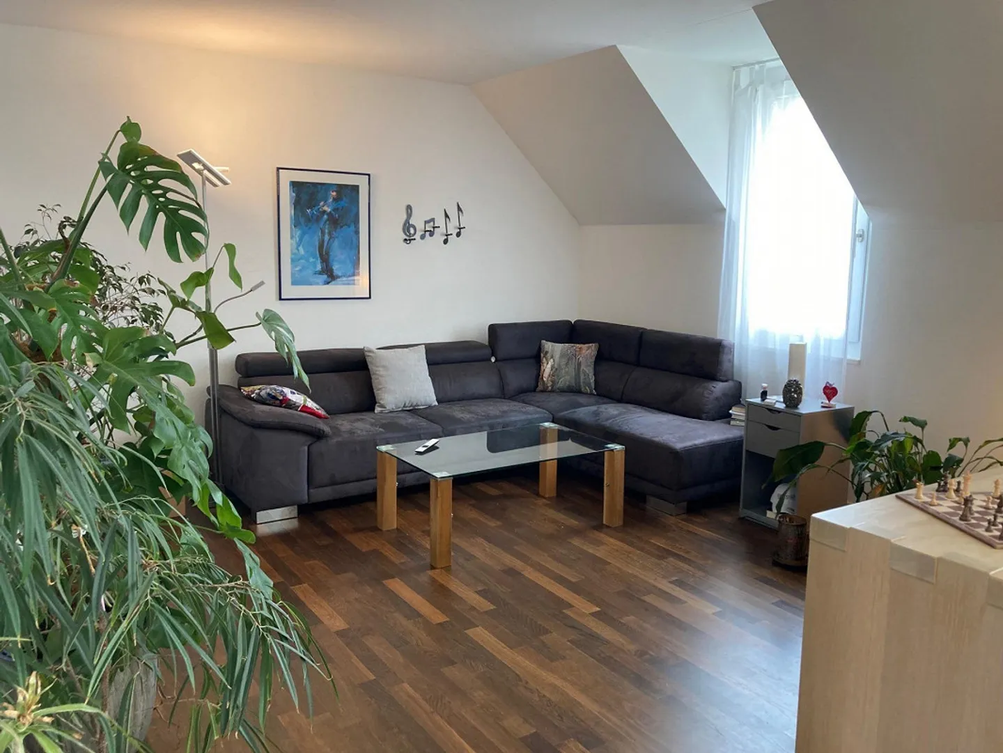 Appartamento moderno di 3,5 locali in una posizione tranquilla - Foto 3 di 5