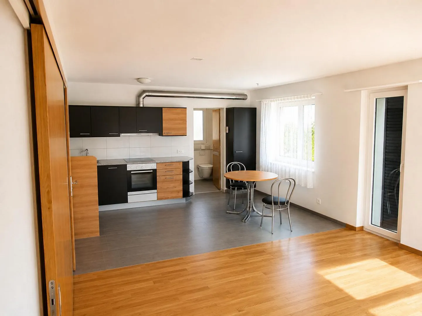 2.0 Room Apartment in Ramsen - Photo 3 of 9