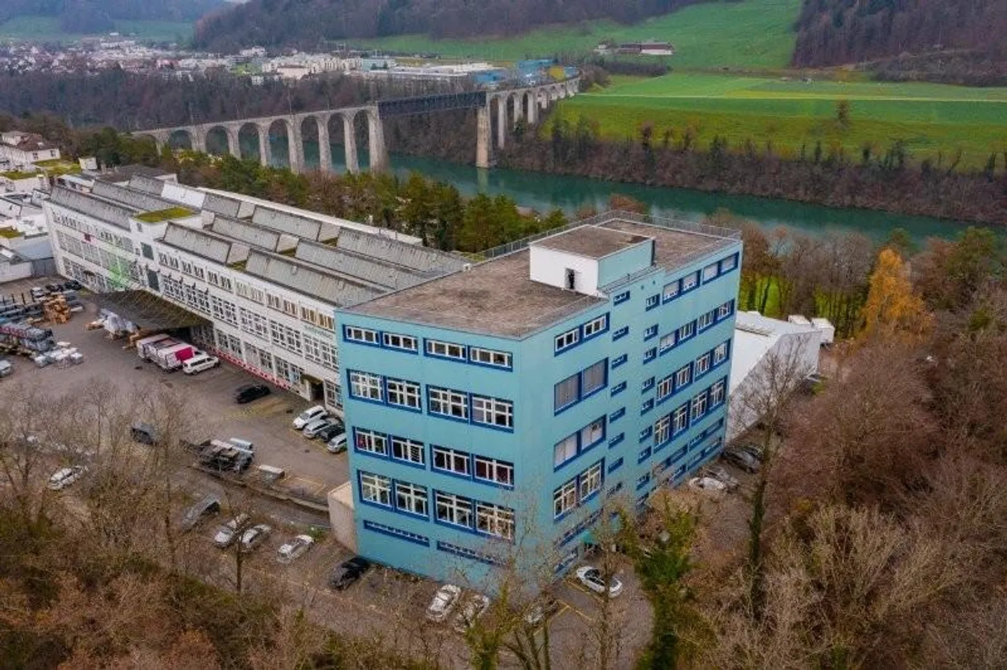 Gewerbefläche in Eglisau - Foto 1 von 8