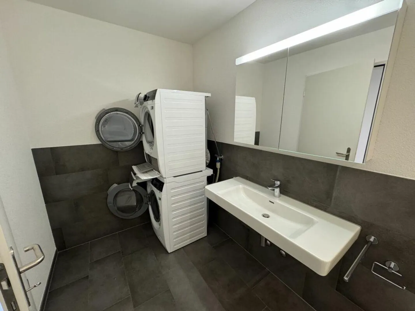 Appartamento luminoso di 3,5 stanze con vista! - Foto 12 di 15