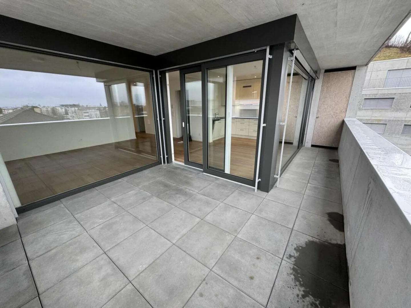 Appartamento luminoso di 3,5 stanze con vista! - Foto 15 di 15