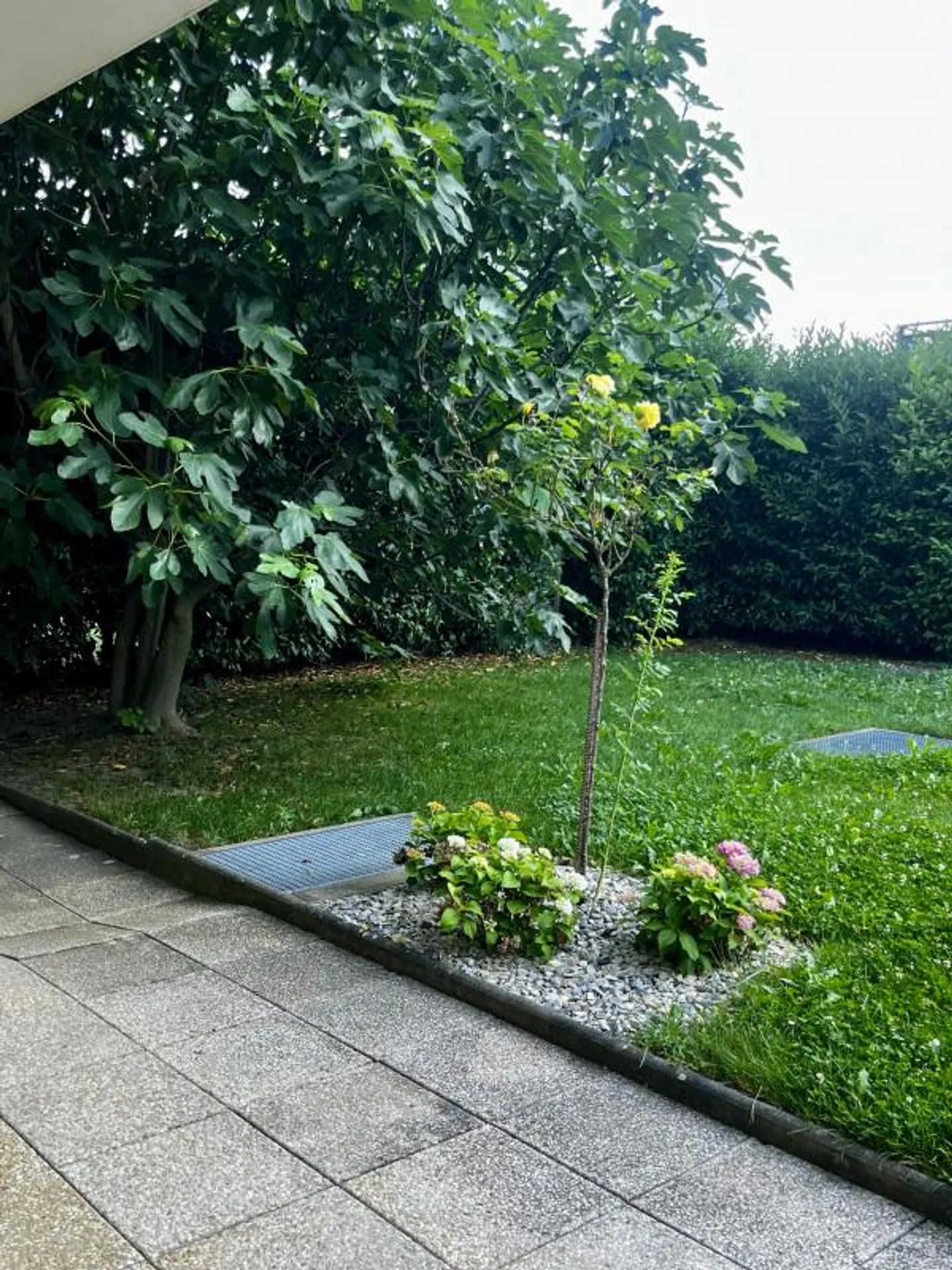 Beautiful apartment with 4.5 rooms on the ground floor, private garden and parking spaces - Photo 11 of 11