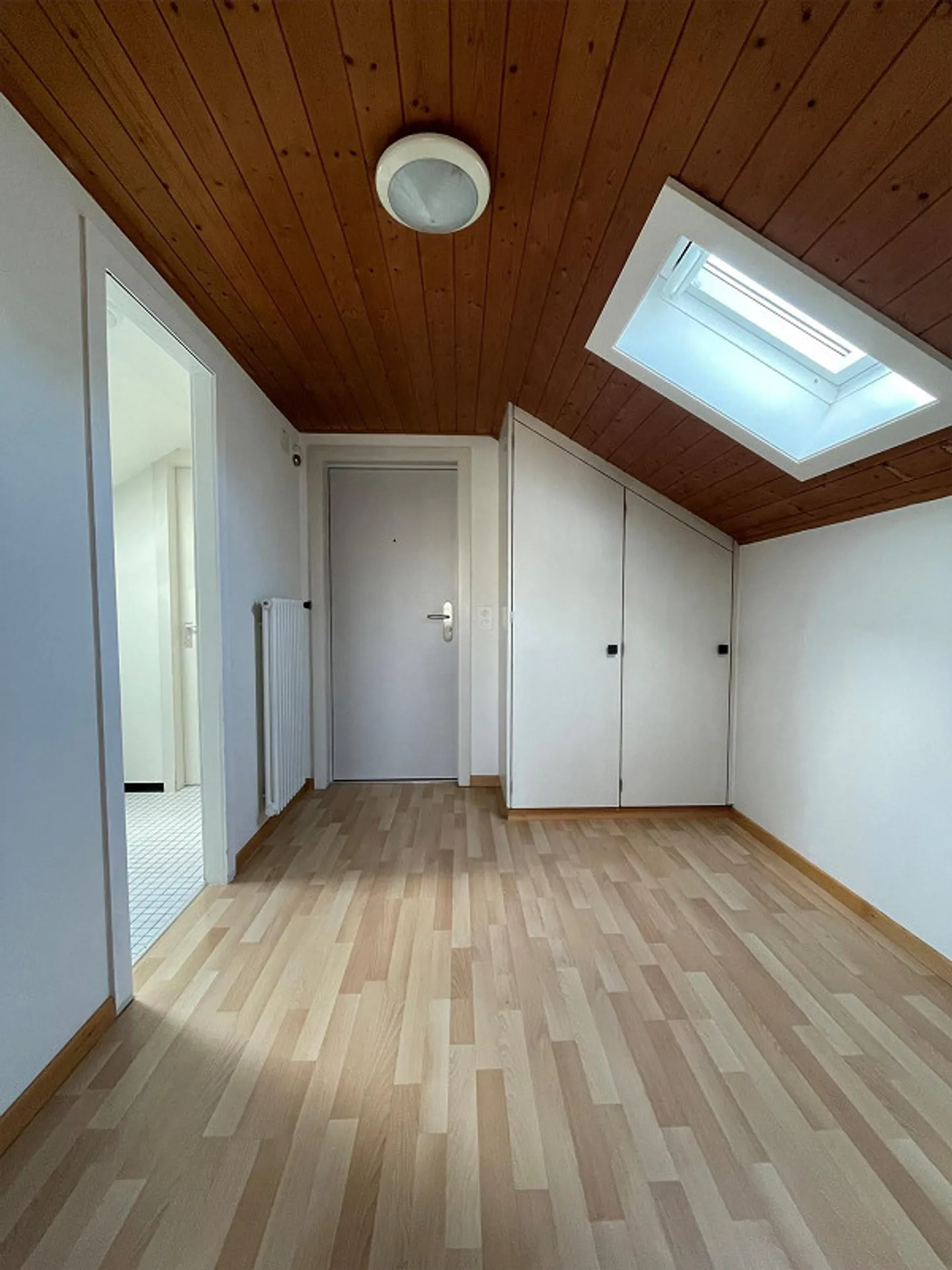 Pratico appartamento mansardato 1.5 camere a Speicher! - Foto 4 di 6