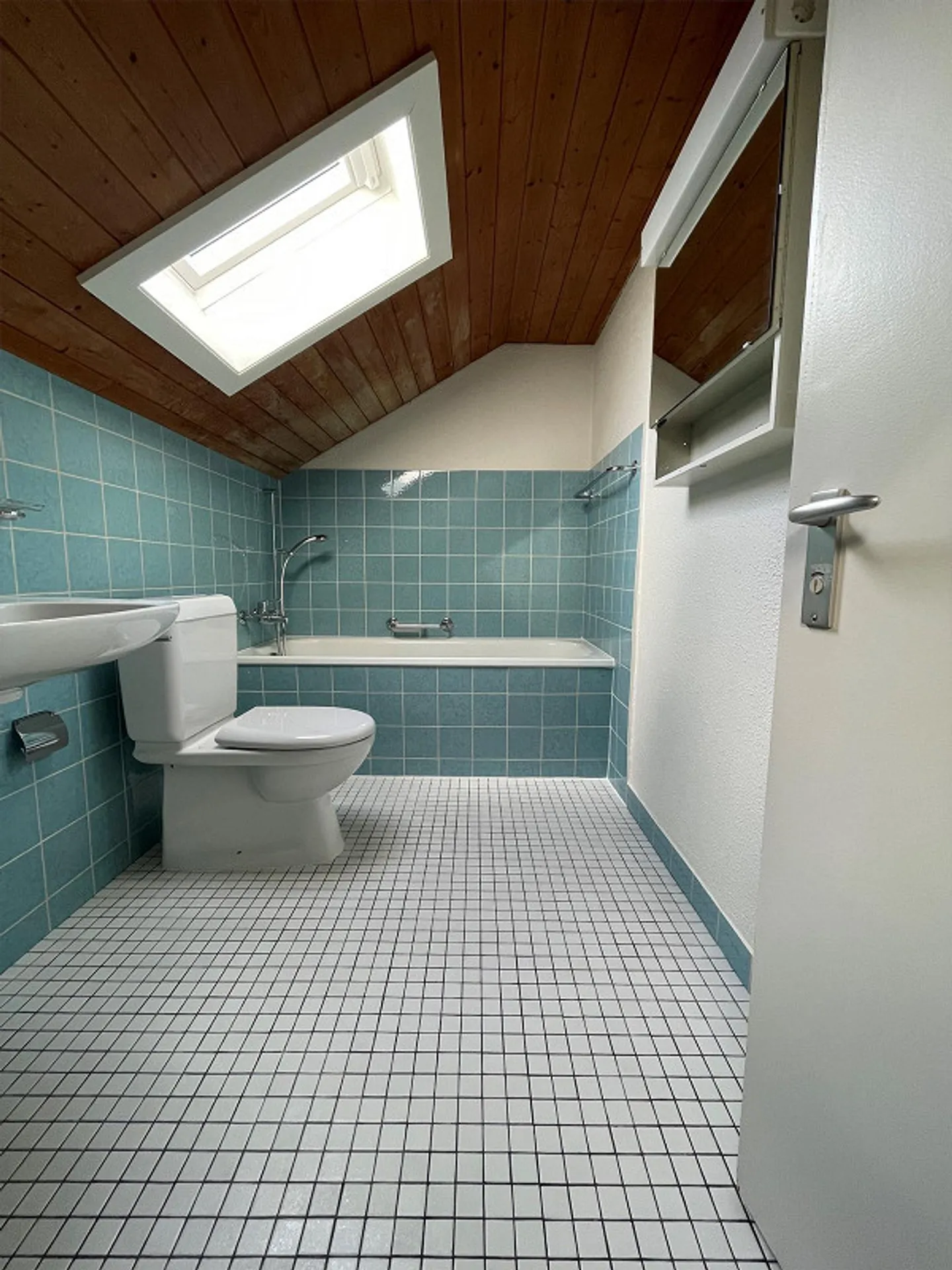 Pratico appartamento mansardato 1.5 camere a Speicher! - Foto 6 di 6