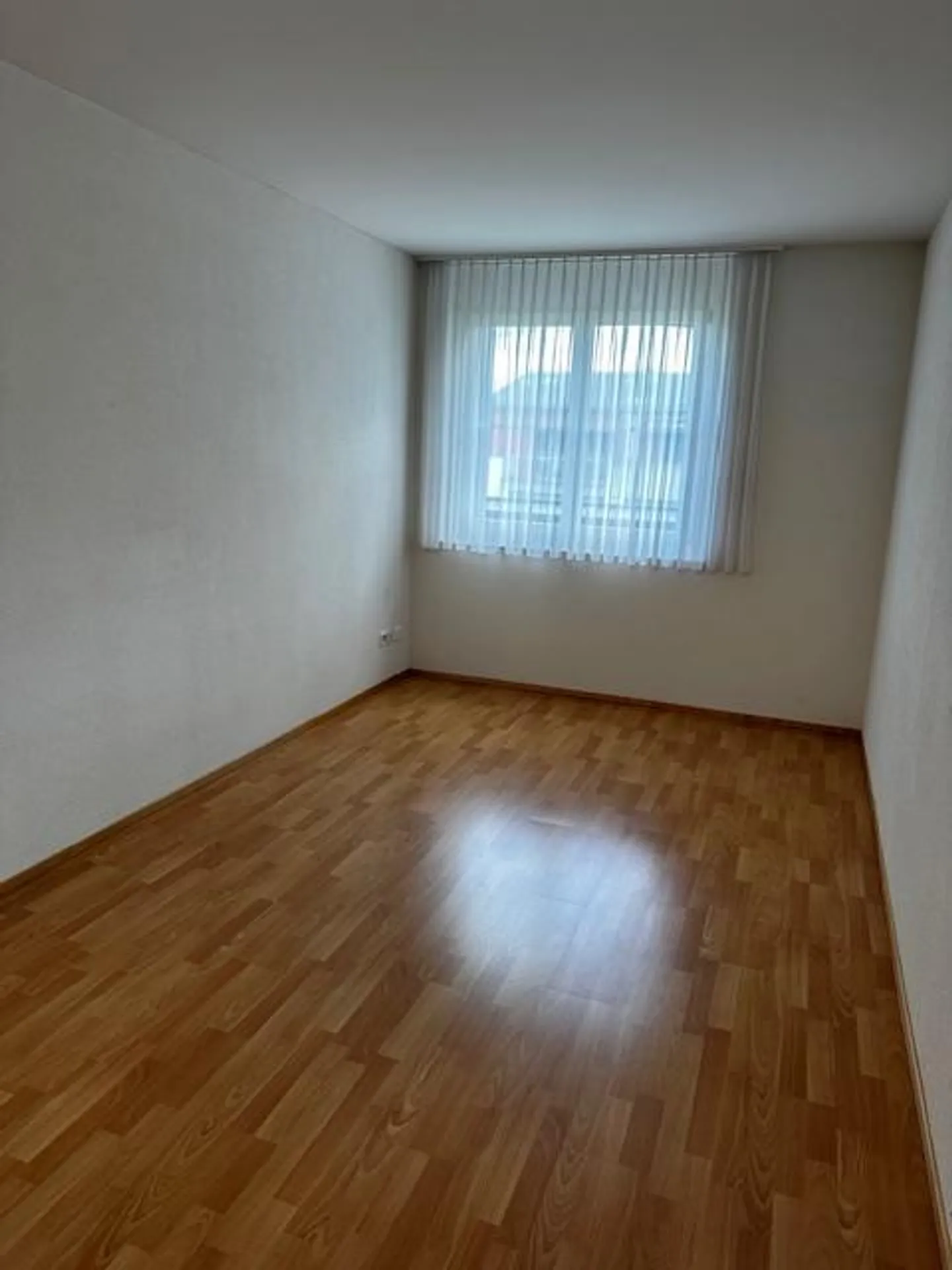 3.5 Room Attic Apartment in Ebikon - Photo 5 of 9