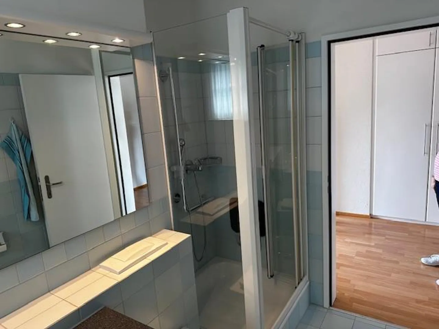 3.5 Room Attic Apartment in Ebikon - Photo 6 of 9