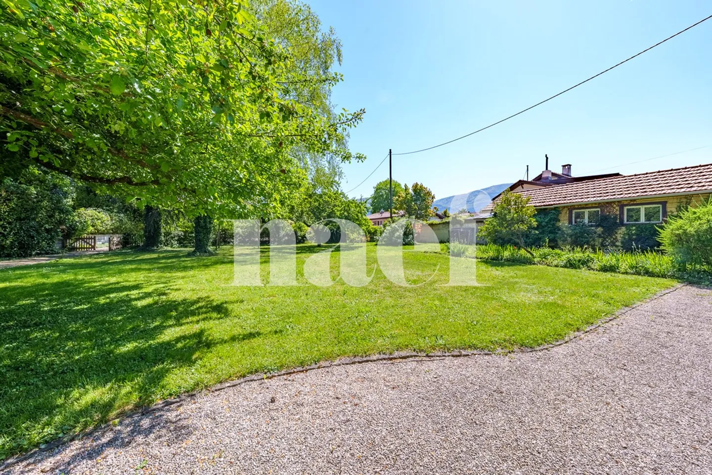 Charmante Familienvilla in der Natur - Foto 3 von 13