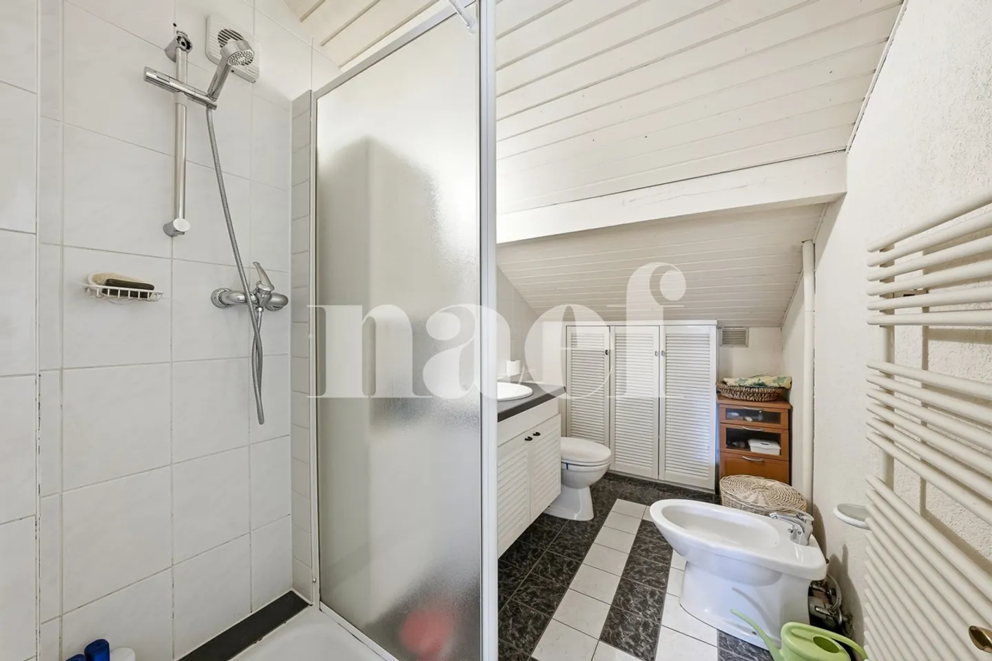 Charmante Familienvilla in der Natur - Foto 12 von 13
