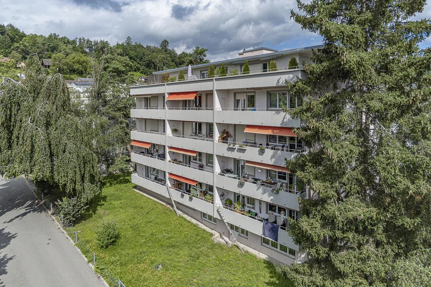 4.5 Zimmer Wohnung auf der Breite - Foto 1 von 12