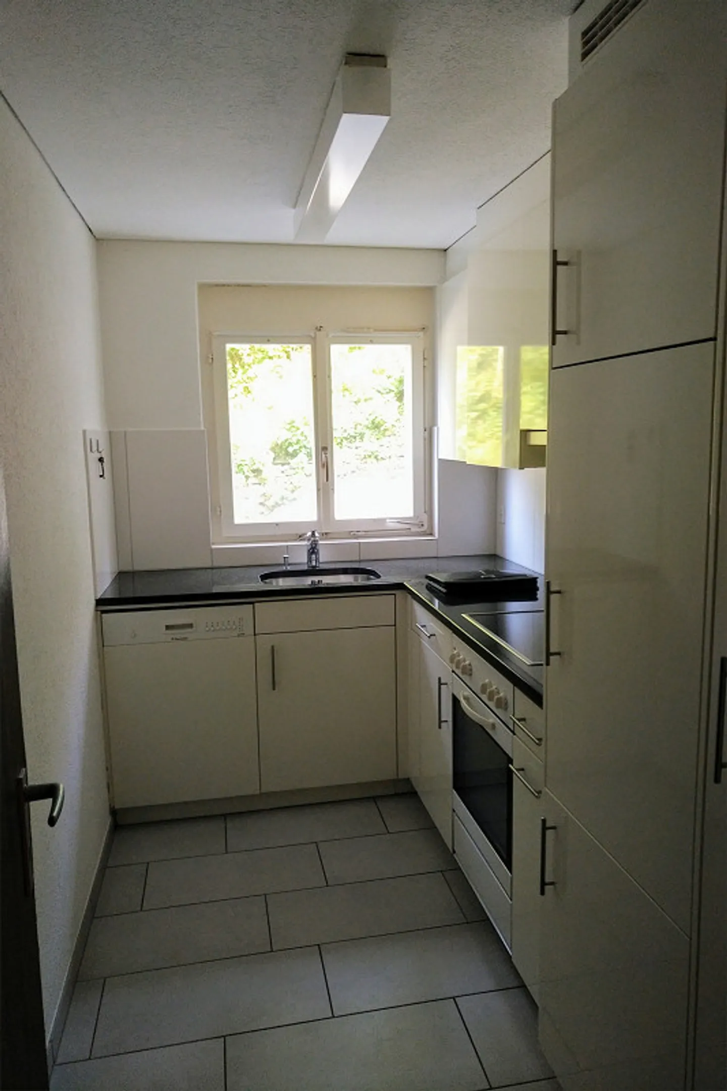 Geräumige Wohnung mit Blick ins Grüne - Foto 12 von 13