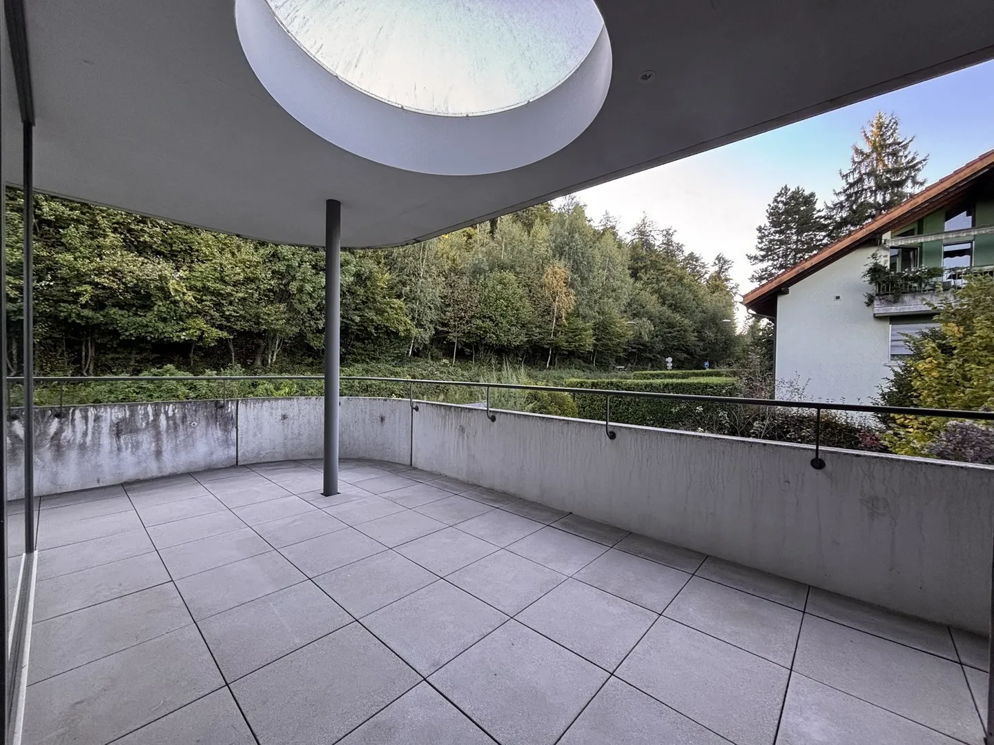 Appartement lumineux de 3,5 pièces avec standard de propriété - Photo 8 sur 8