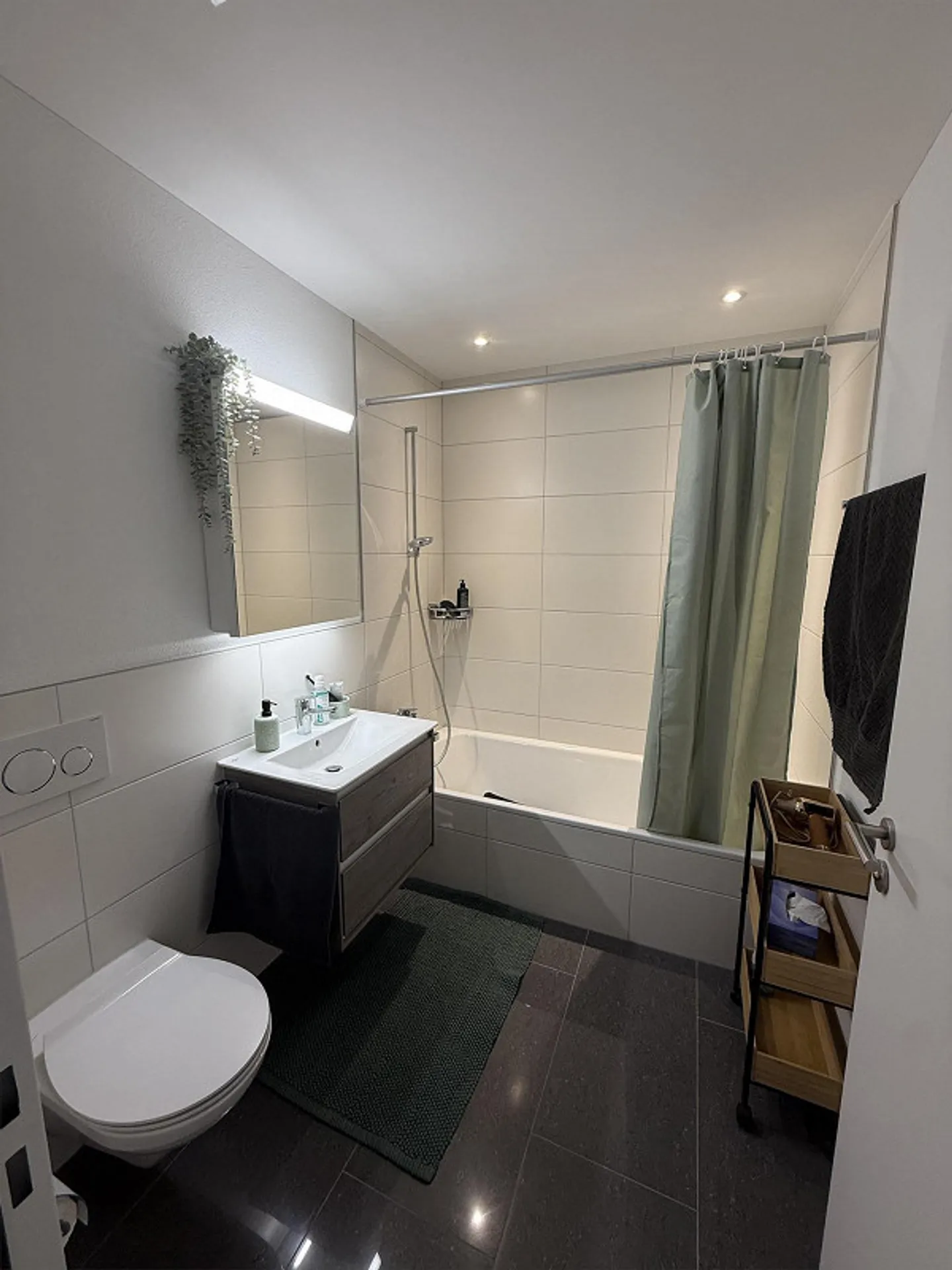 3.5 Room Rental Apartment in Obbürgen - Photo 1 of 10