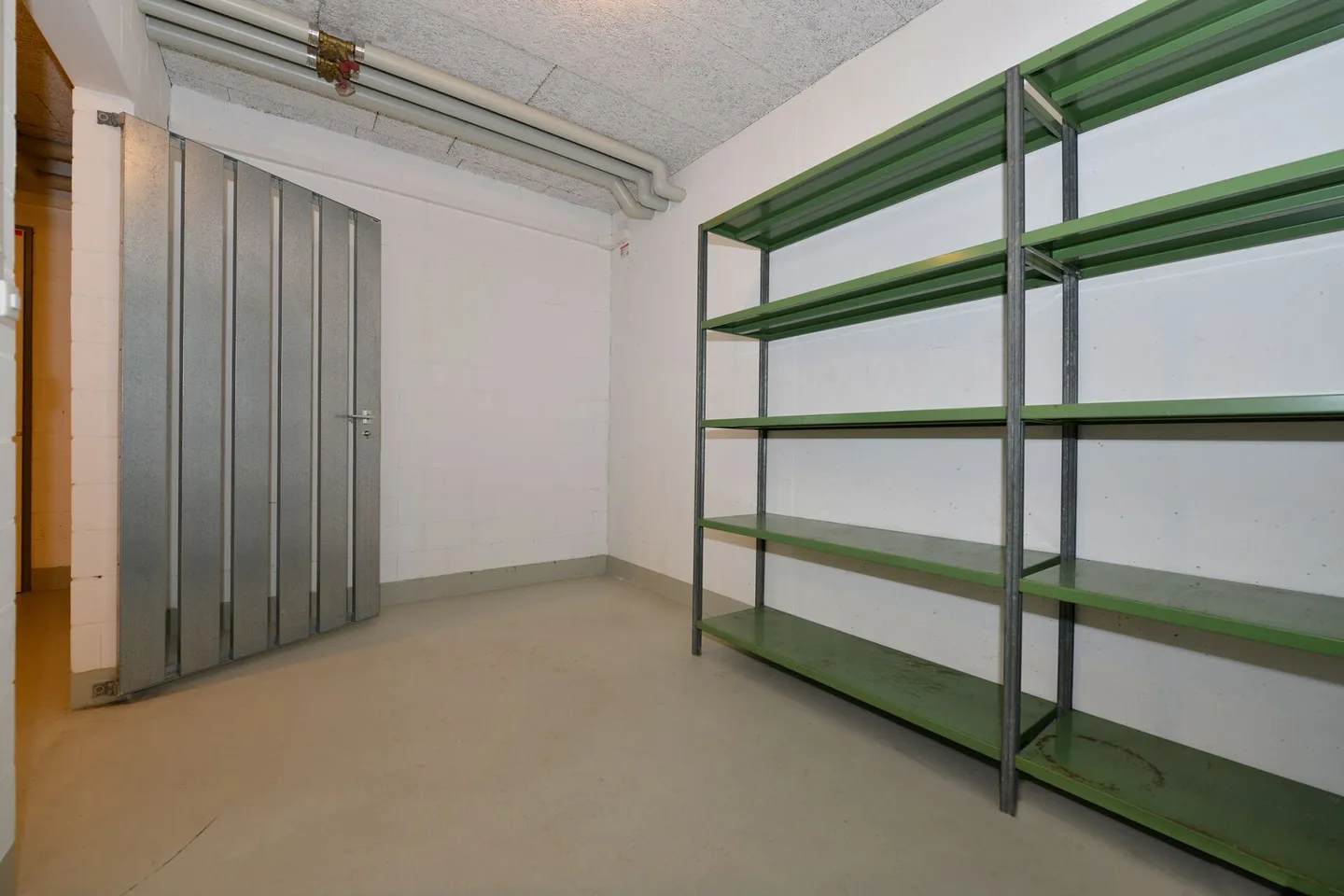 Charmant Appartement Sous Les Toits avec Vue sur Montagne - Photo 15 sur 19