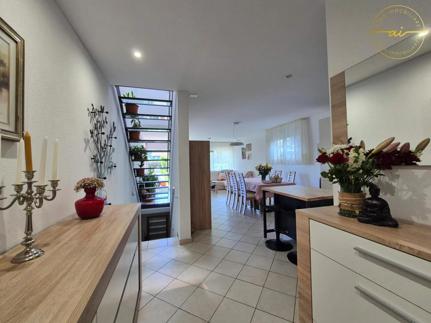 Bella casa unifamiliare con grande giardino a Mezzovico - Foto 7 di 13