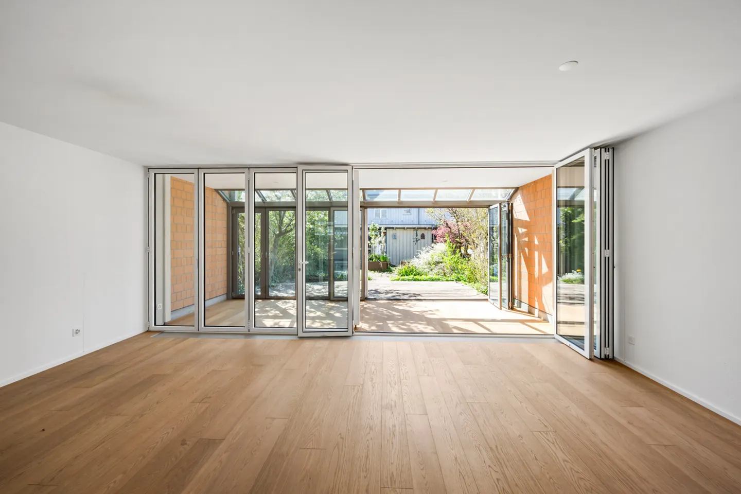 Family Home with Garden in Schlehdorn - Photo 2 of 15