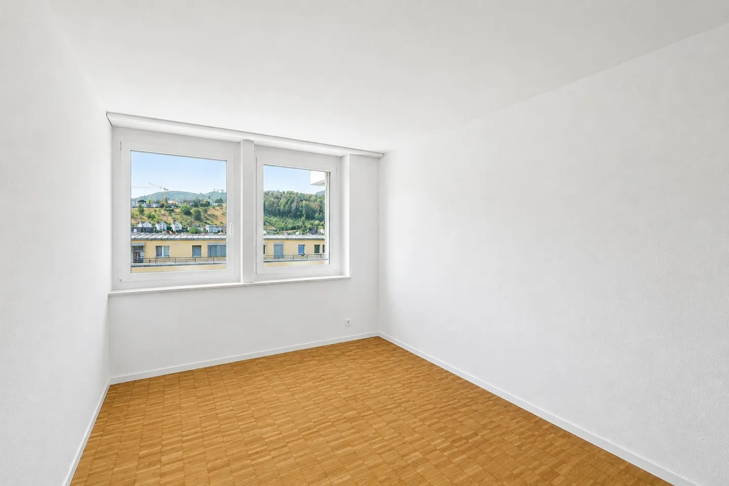 Appartement 4.5 pièces fraîchement rénové dans le meilleur emplacement à Pratteln - Photo 7 sur 11