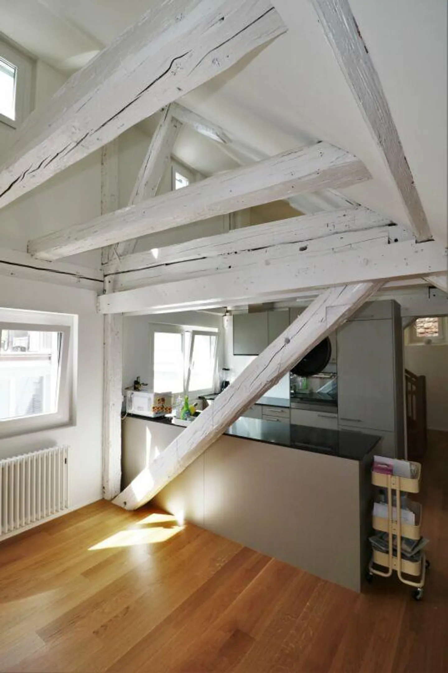 Maisonettewohnung mit grosser Dachterrasse inmitten der Altstadt - Foto 3 von 12
