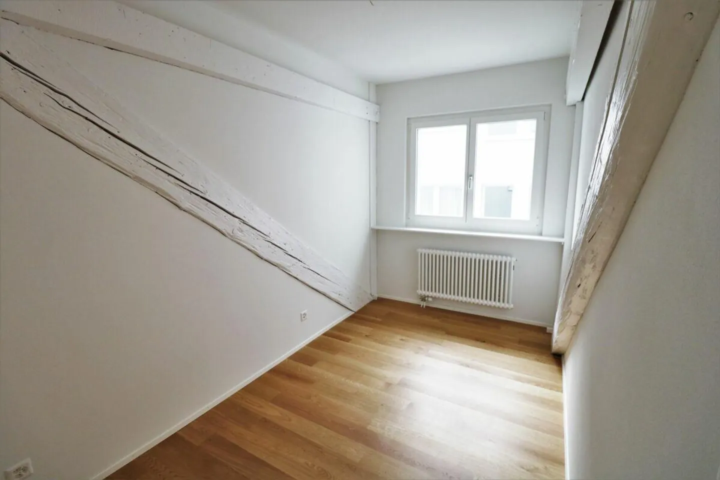 Maisonettewohnung mit grosser Dachterrasse inmitten der Altstadt - Foto 7 von 12
