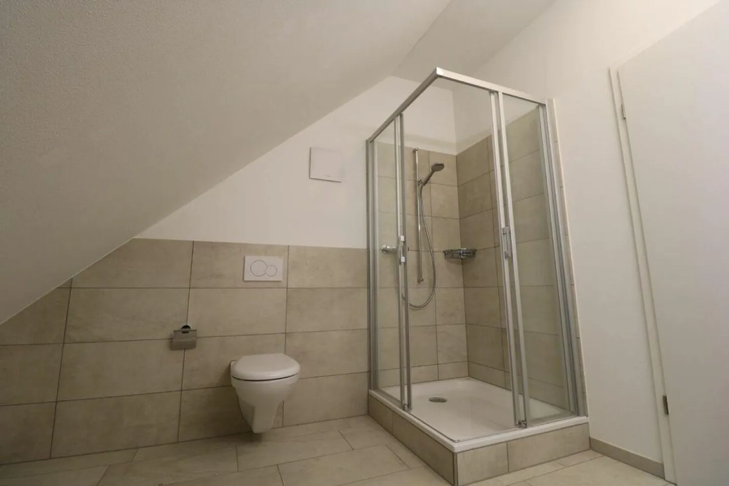 Maisonettewohnung mit grosser Dachterrasse inmitten der Altstadt - Foto 8 von 12