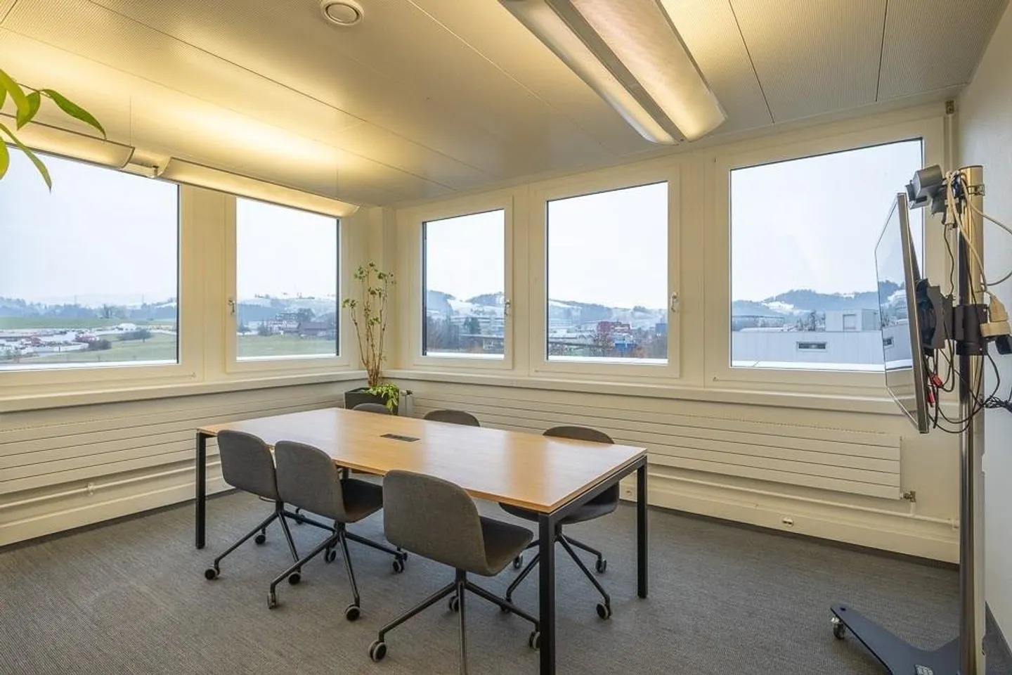 Attractively Located Office and Storage Space - Photo 1 of 11