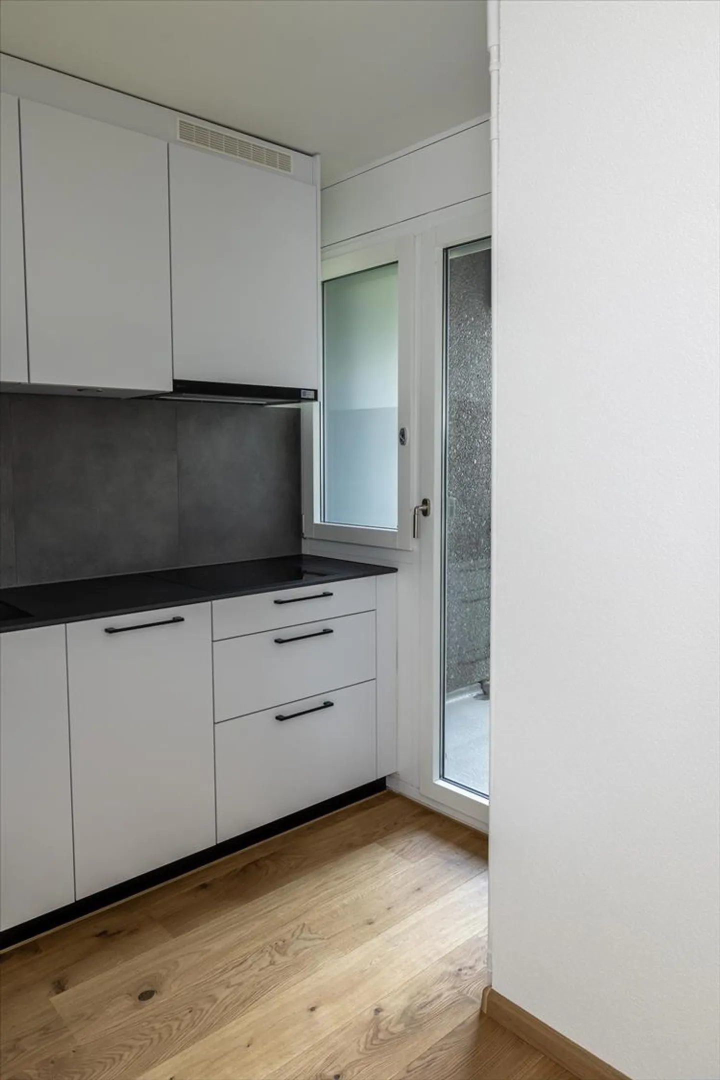 Qui ti trasferisci in un appartamento in cui nessuno ha mai vissuto - Foto 3 di 6