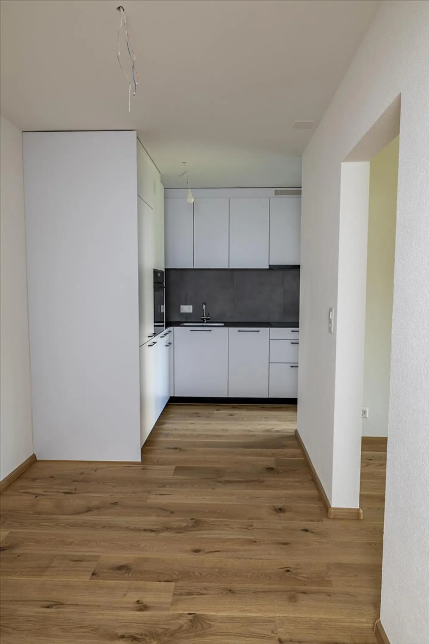 Qui ti trasferisci in un appartamento in cui nessuno ha mai vissuto - Foto 2 di 6