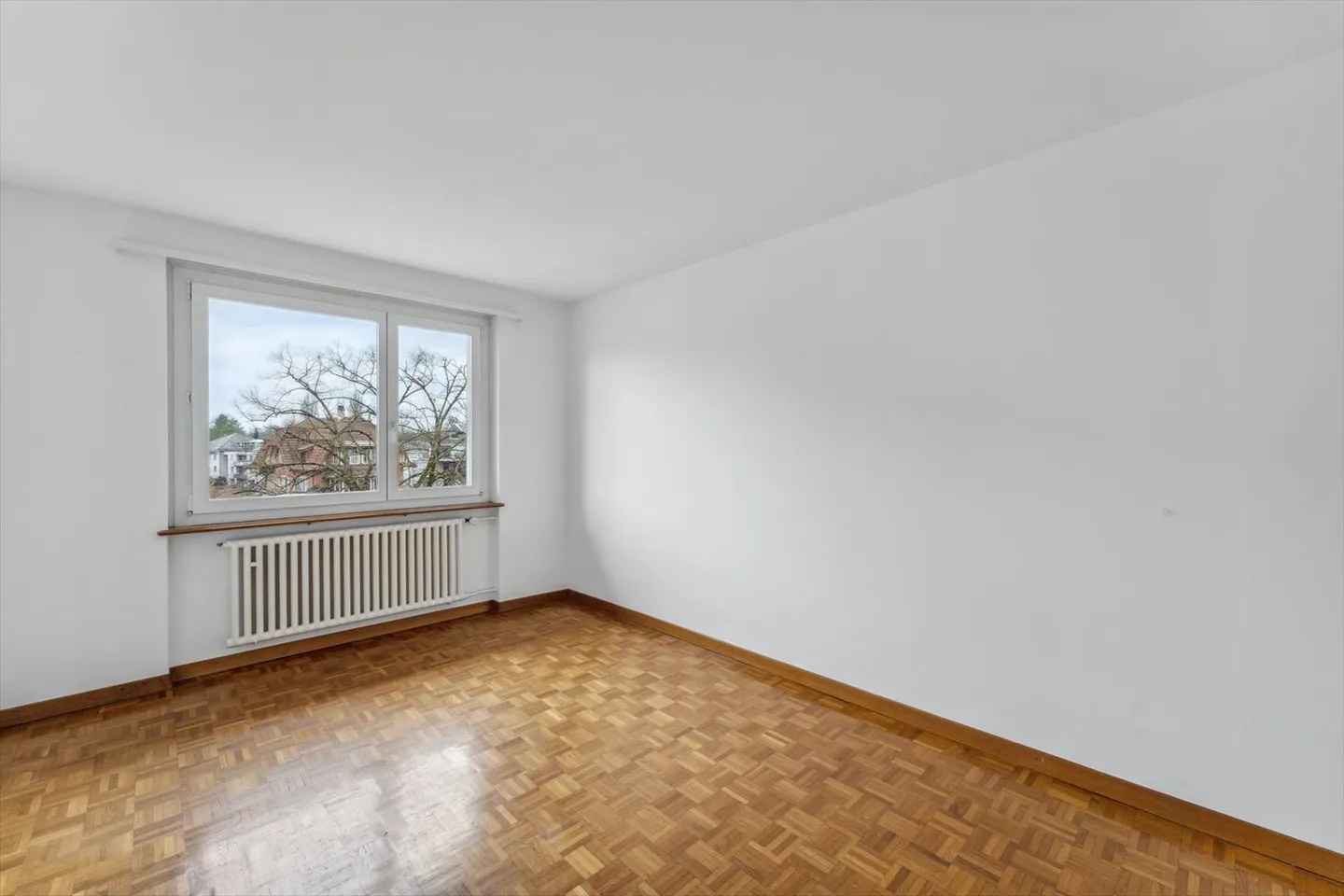 Living on 2 floors - Photo 7 of 10